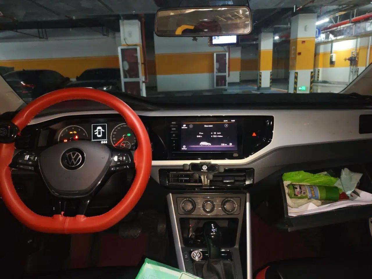 Volkswagen Polo 2021 Plus 1.5L Automatic Colorful Tech Edition — миниатюра 9
