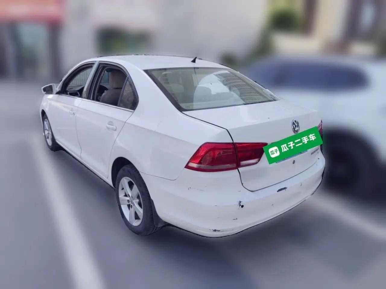 Volkswagen Santana 2015 1.6L Automatic Comfort Edition — миниатюра 4