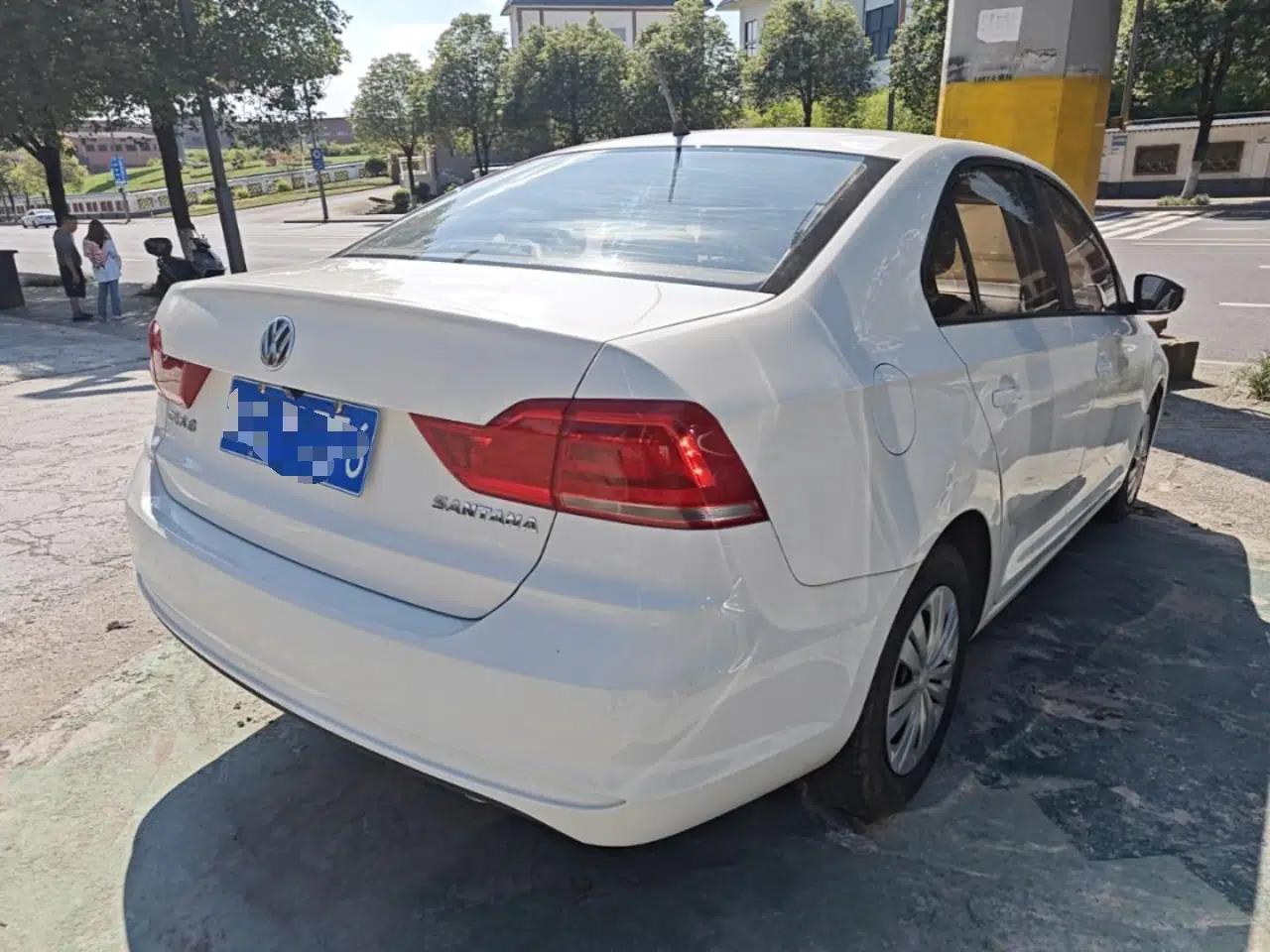 Volkswagen Santana 2016 1.4L Manual Fashion Edition — миниатюра 6