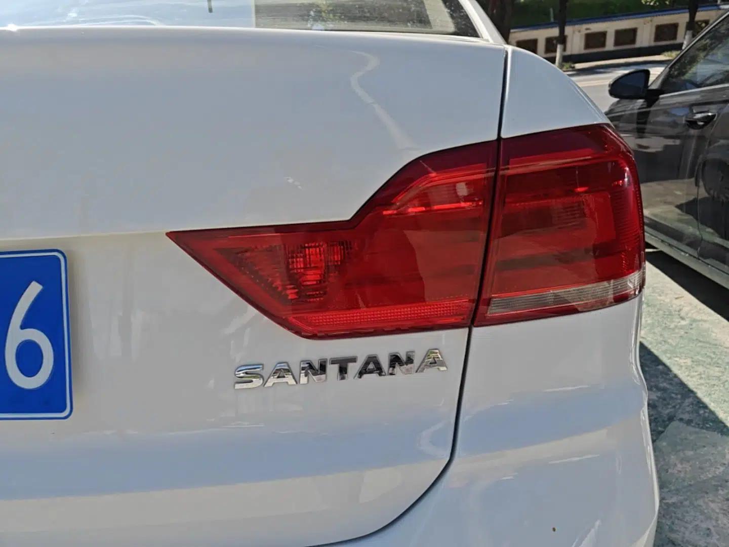 Volkswagen Santana 2016 1.4L Manual Fashion Edition — миниатюра 9