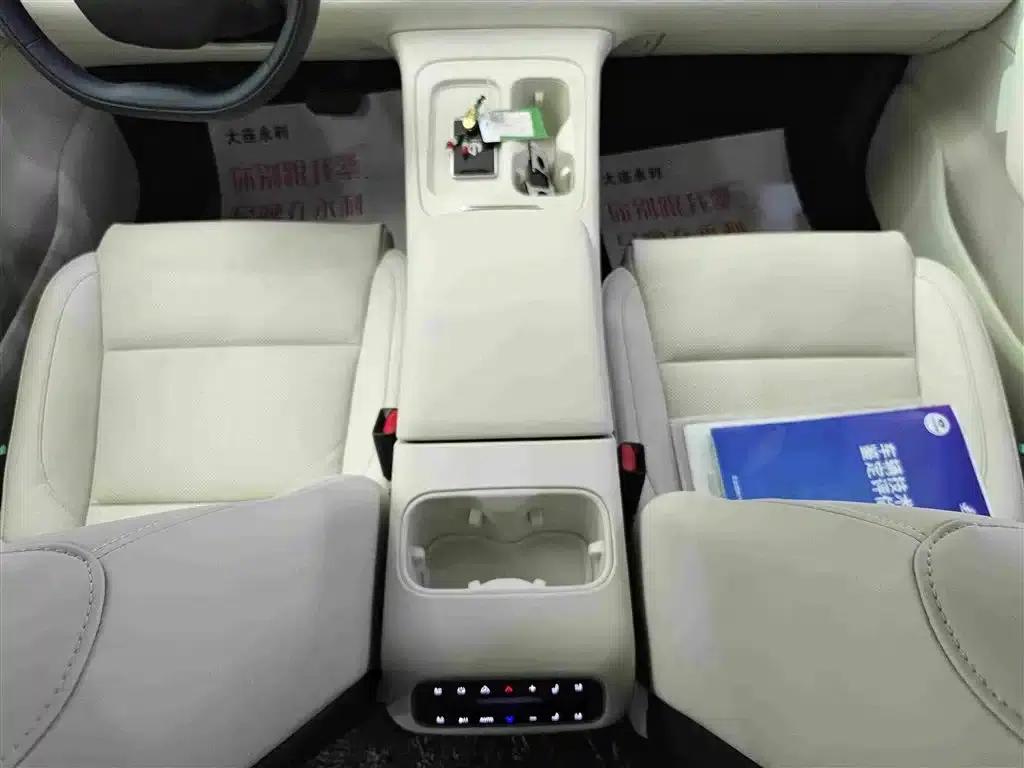 Leapmotor C16 2024 Range Extended 200 Premium Edition — миниатюра 15