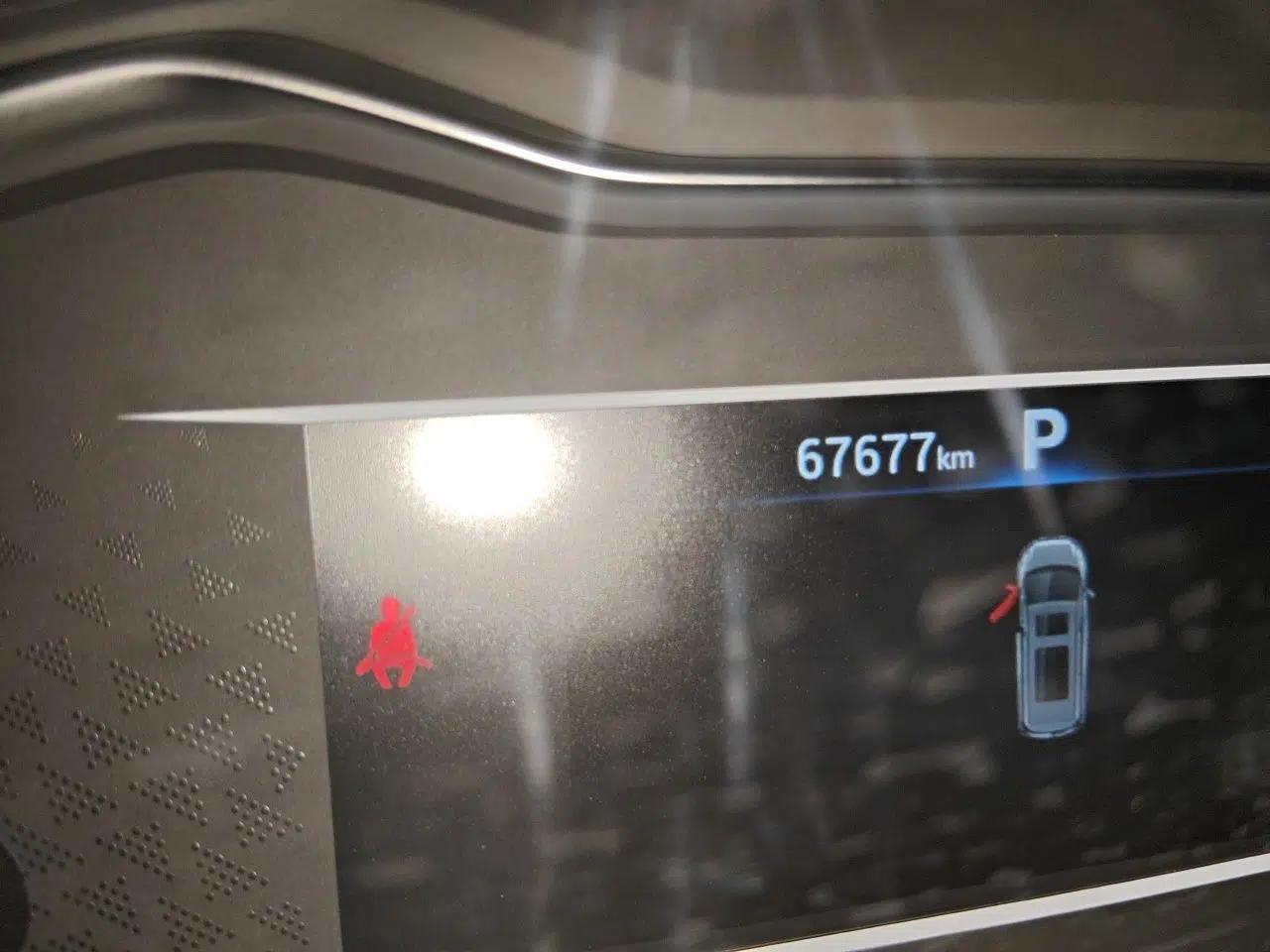 SAIC MAXUS G10 2022 2.0T Automatic Elite Edition Gasoline 7-Seater — миниатюра 12