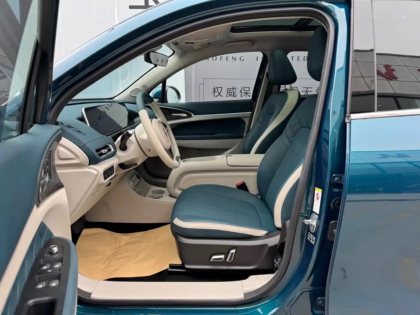 ORA Good Cat 2023 Model, 401km Standard Range, Premium Edition, Ternary Lithium Lithium Battery — миниатюра 4