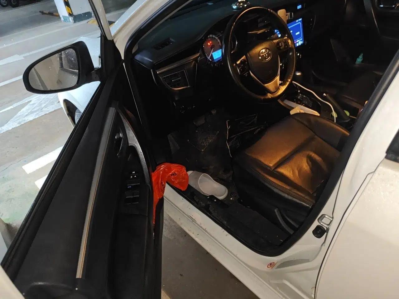 Toyota Levin 2016 1.6G CVT Elite Edition — миниатюра 16