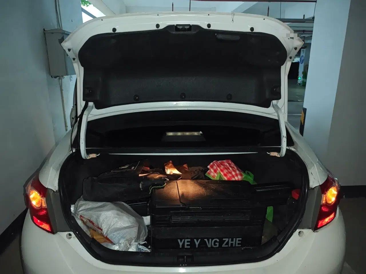 Toyota Levin 2016 1.6G CVT Elite Edition — миниатюра 19