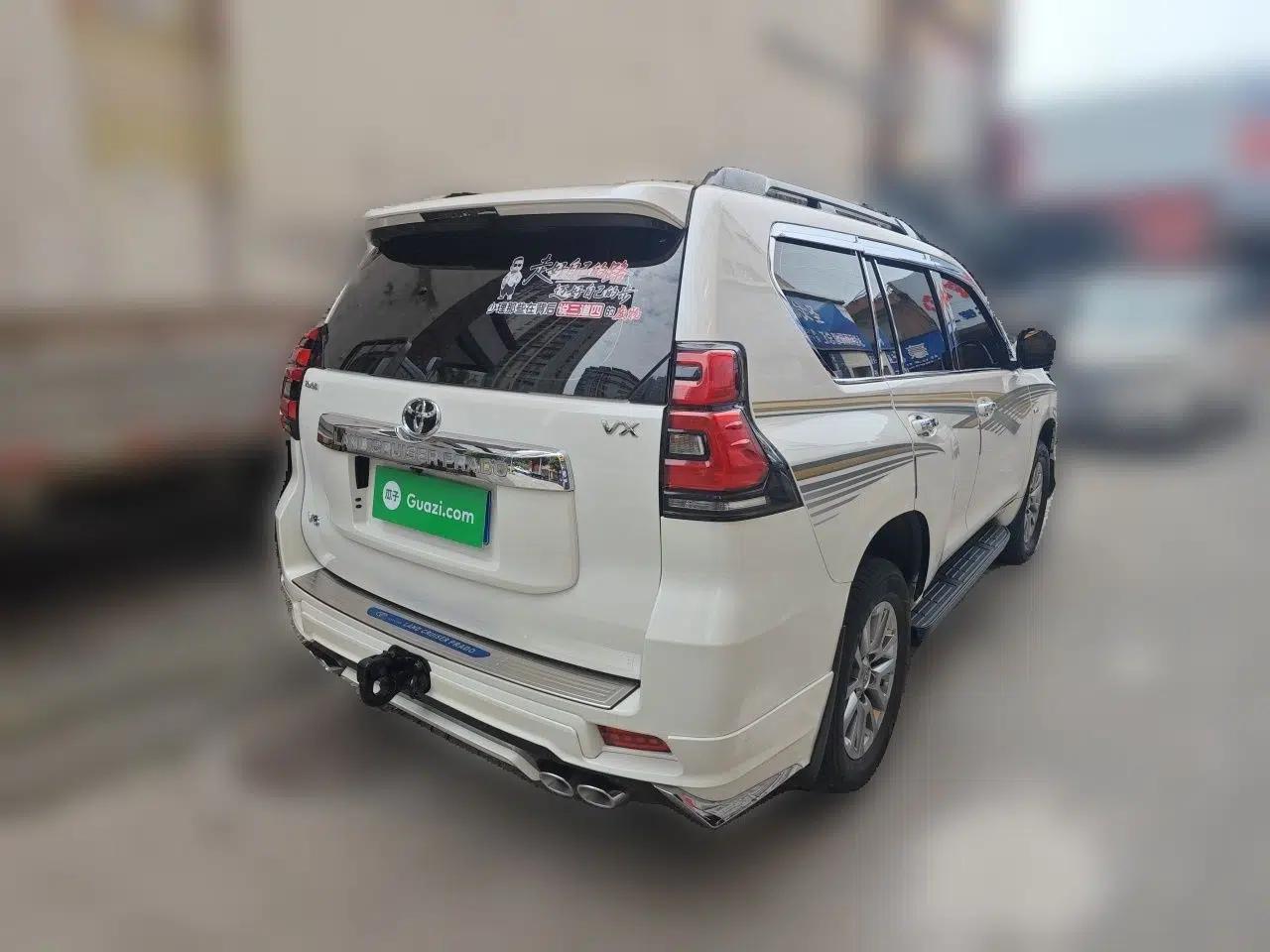 Toyota Prado 2018 3.5L Automatic TX-L with Rear-Mounted Spare Tire — миниатюра 6