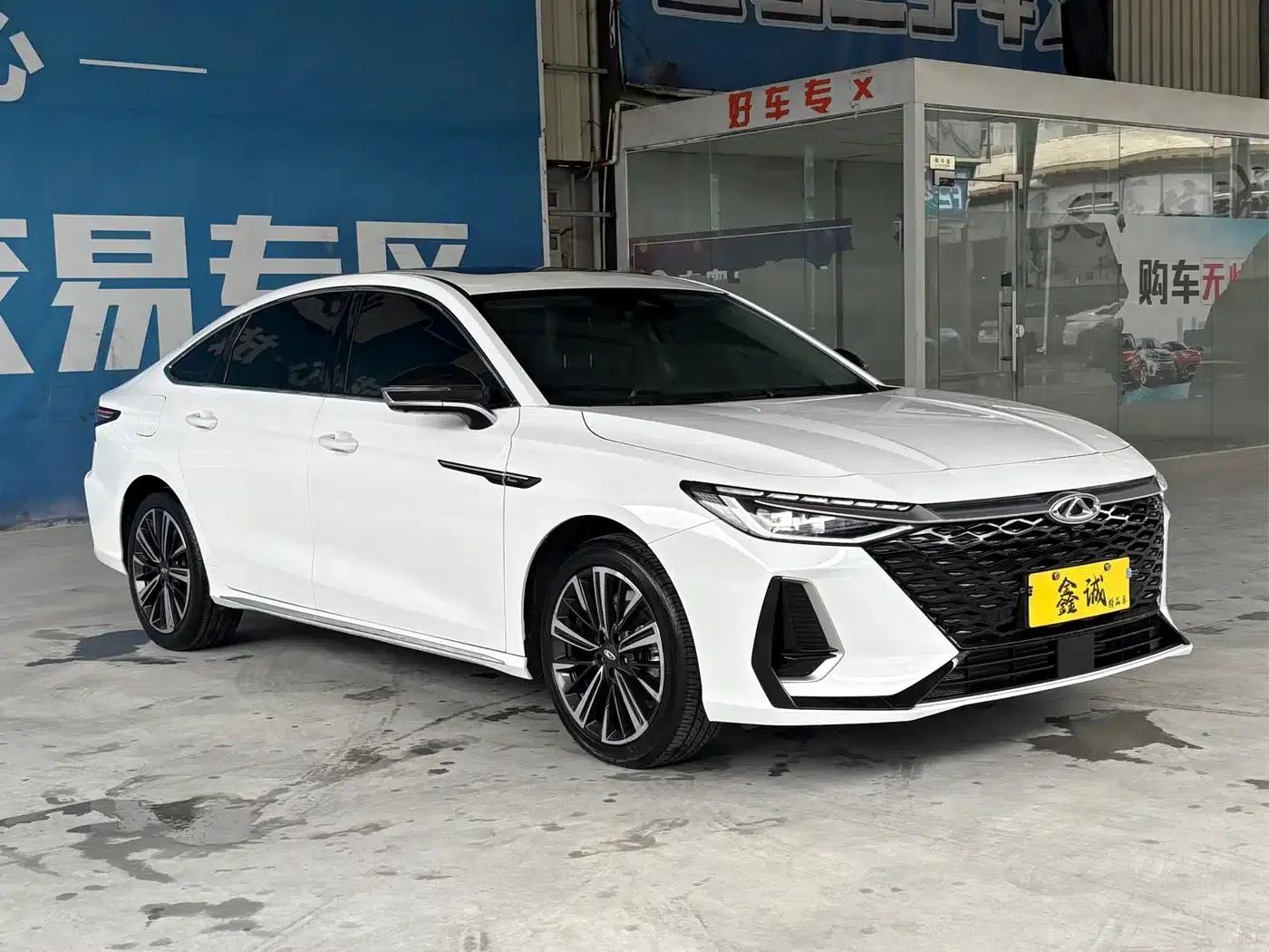 Chery Arrizo 8 2022 1.6T DCT Elegance — миниатюра 2