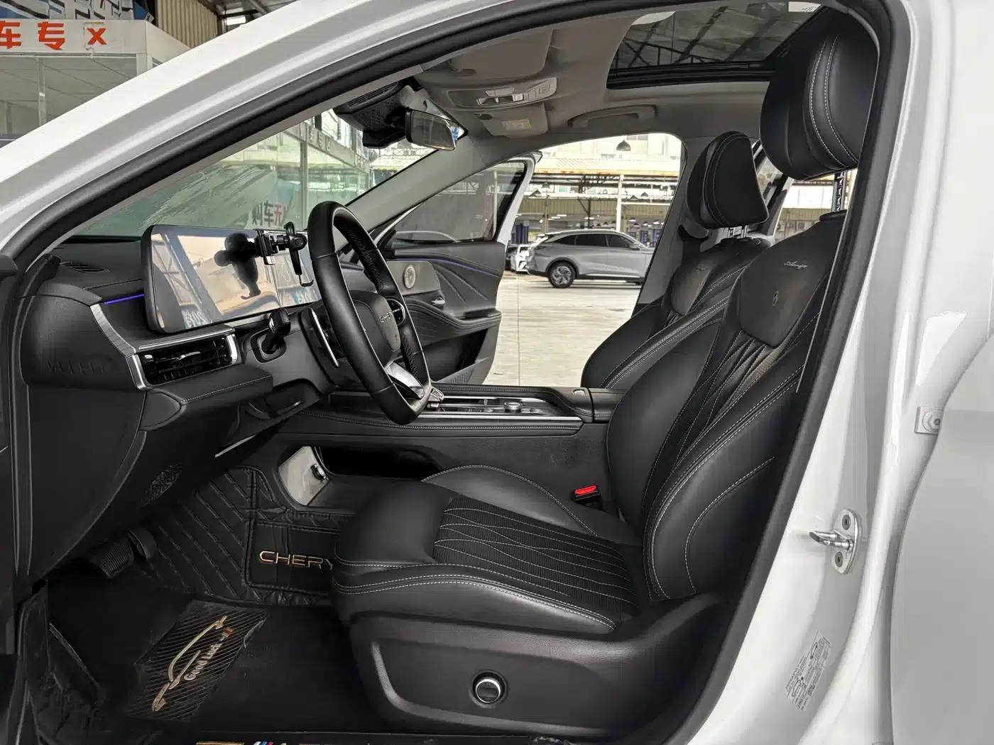 Chery Arrizo 8 2022 1.6T DCT Elegance — миниатюра 12