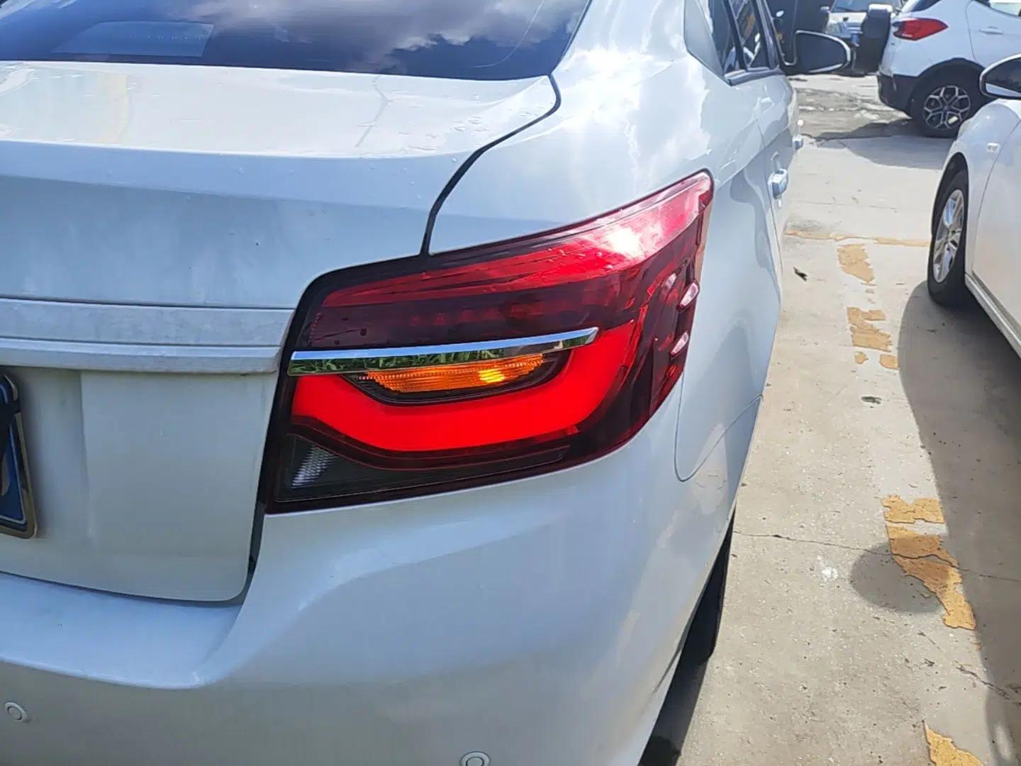 Toyota Vios 2021 1.5L CVT Innovation Edition — миниатюра 9
