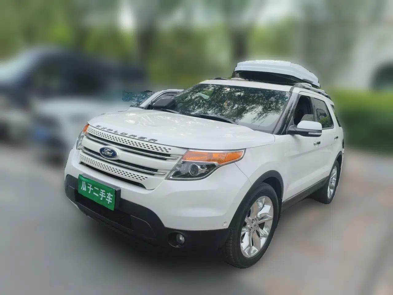 Ford Explorer 2013 3.5L Deluxe Model — миниатюра 1