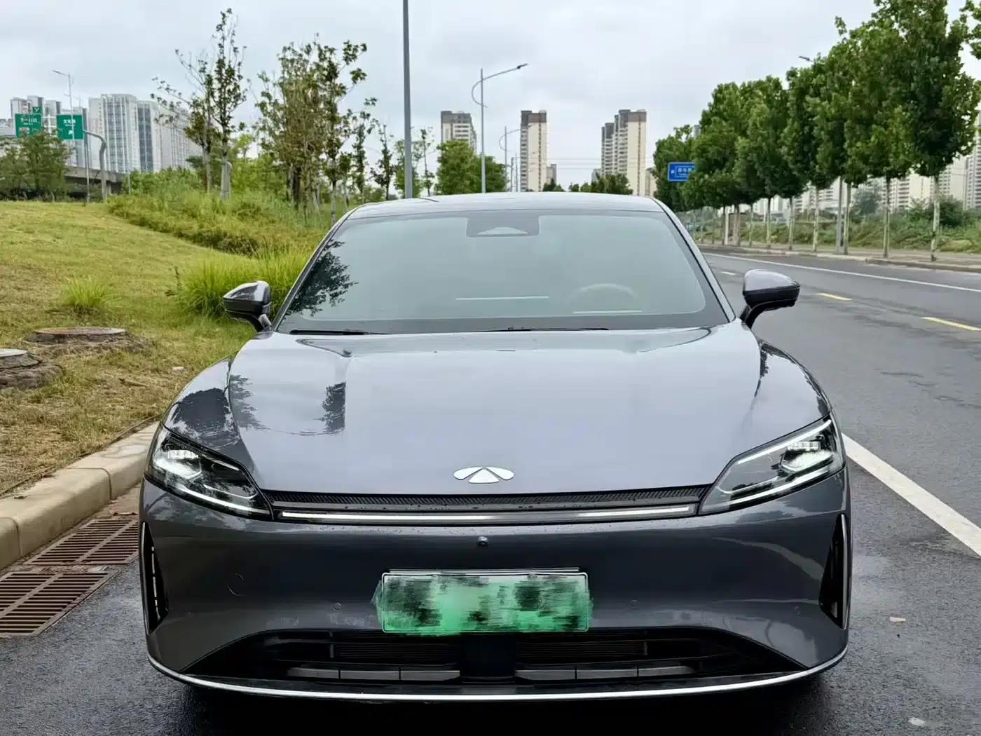 Fengyun A9L 2025 Model 260km Extended Range Luxury Edition — миниатюра 2