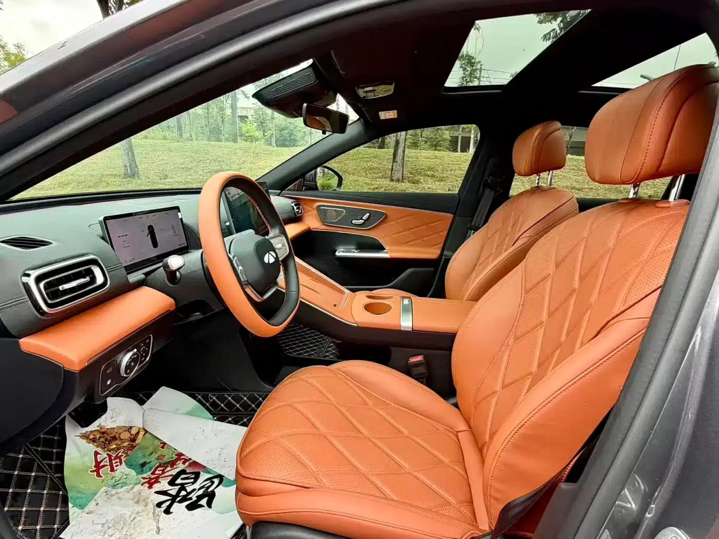 Fengyun A9L 2025 Model 260km Extended Range Luxury Edition — миниатюра 4