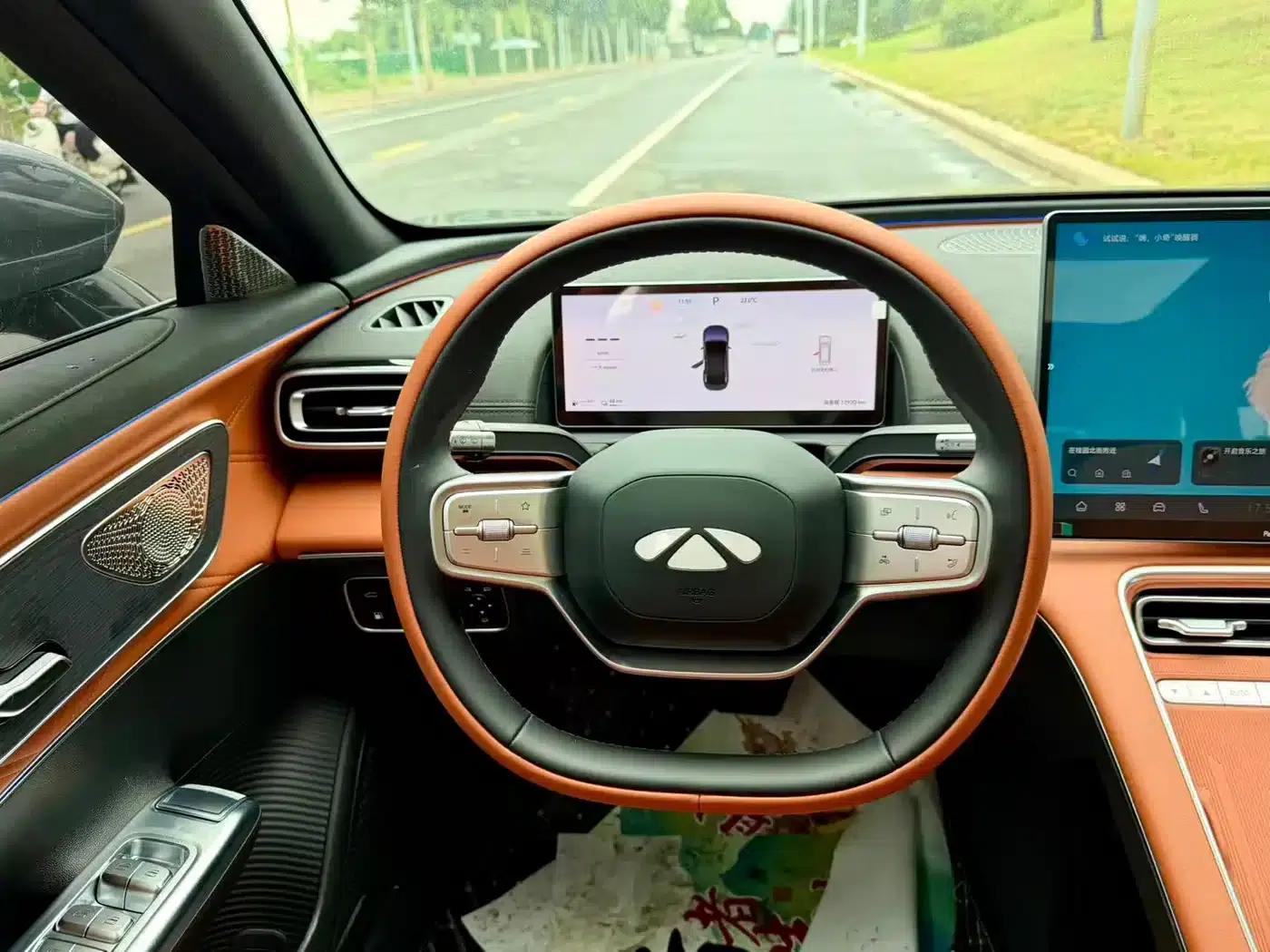 Fengyun A9L 2025 Model 260km Extended Range Luxury Edition — миниатюра 7
