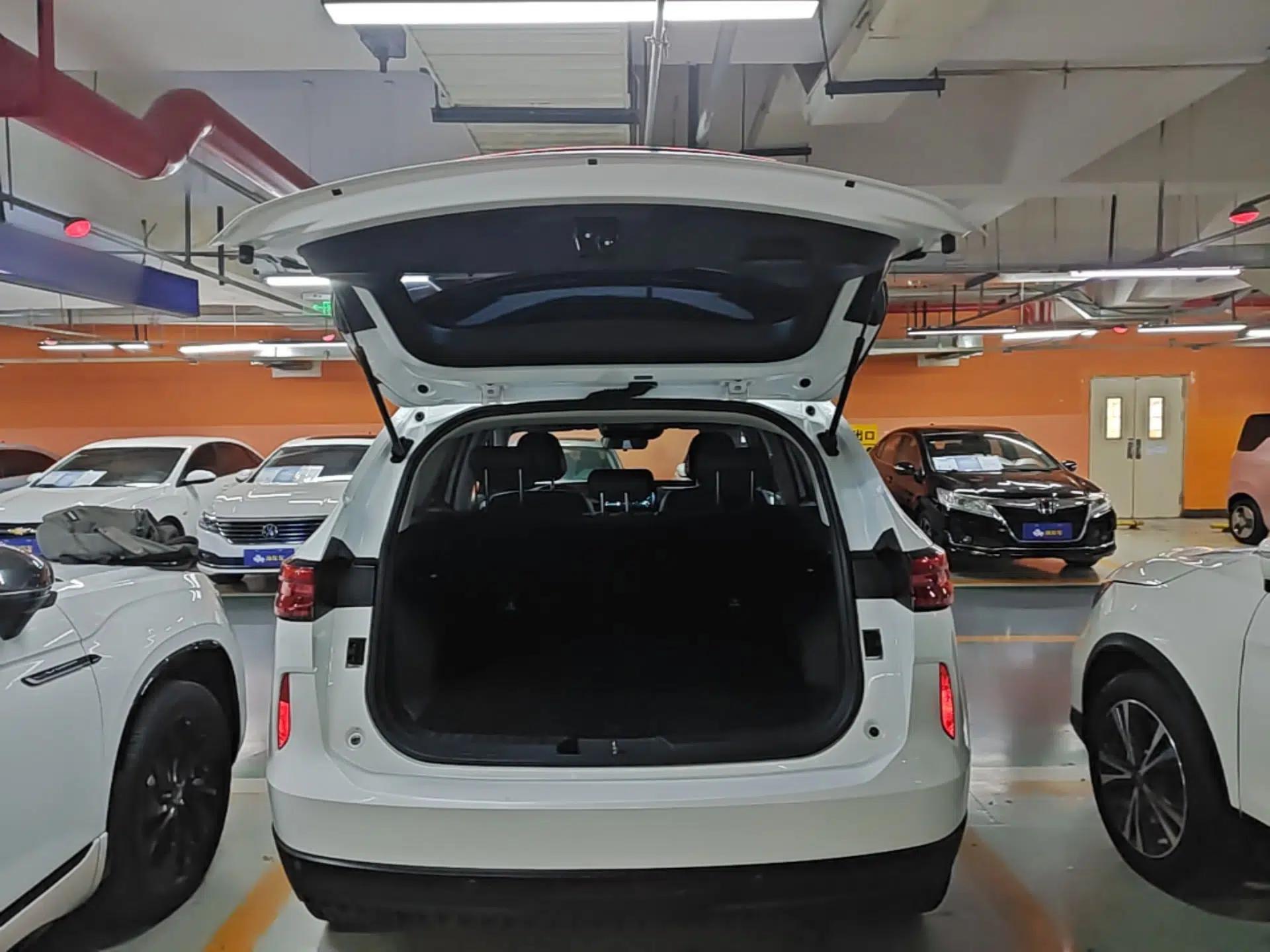 Haval H6 2021 3rd Generation 2.0T Automatic Two-Wheel Drive Max — миниатюра 22