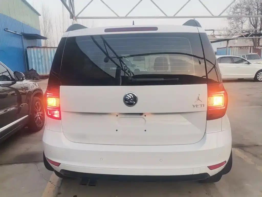 Yeti 2017 TSI280 DSG Enjoyable Brother Edition — миниатюра 22