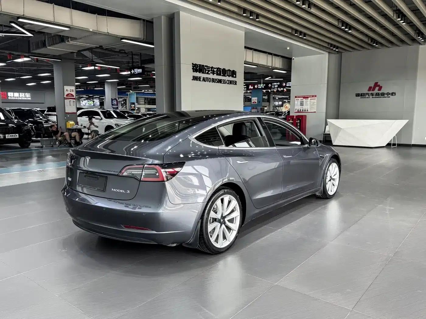 Model 3 2020 Facelift Long Range Rear-Wheel Drive — миниатюра 15