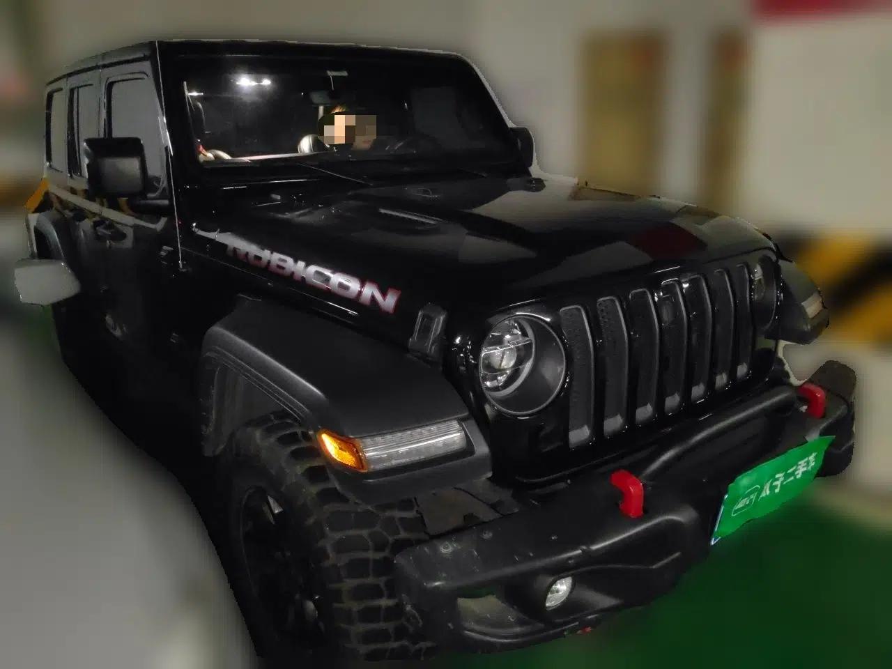 Jeep Wrangler 2021 2.0T Robin Hood Four-Door Edition — миниатюра 3