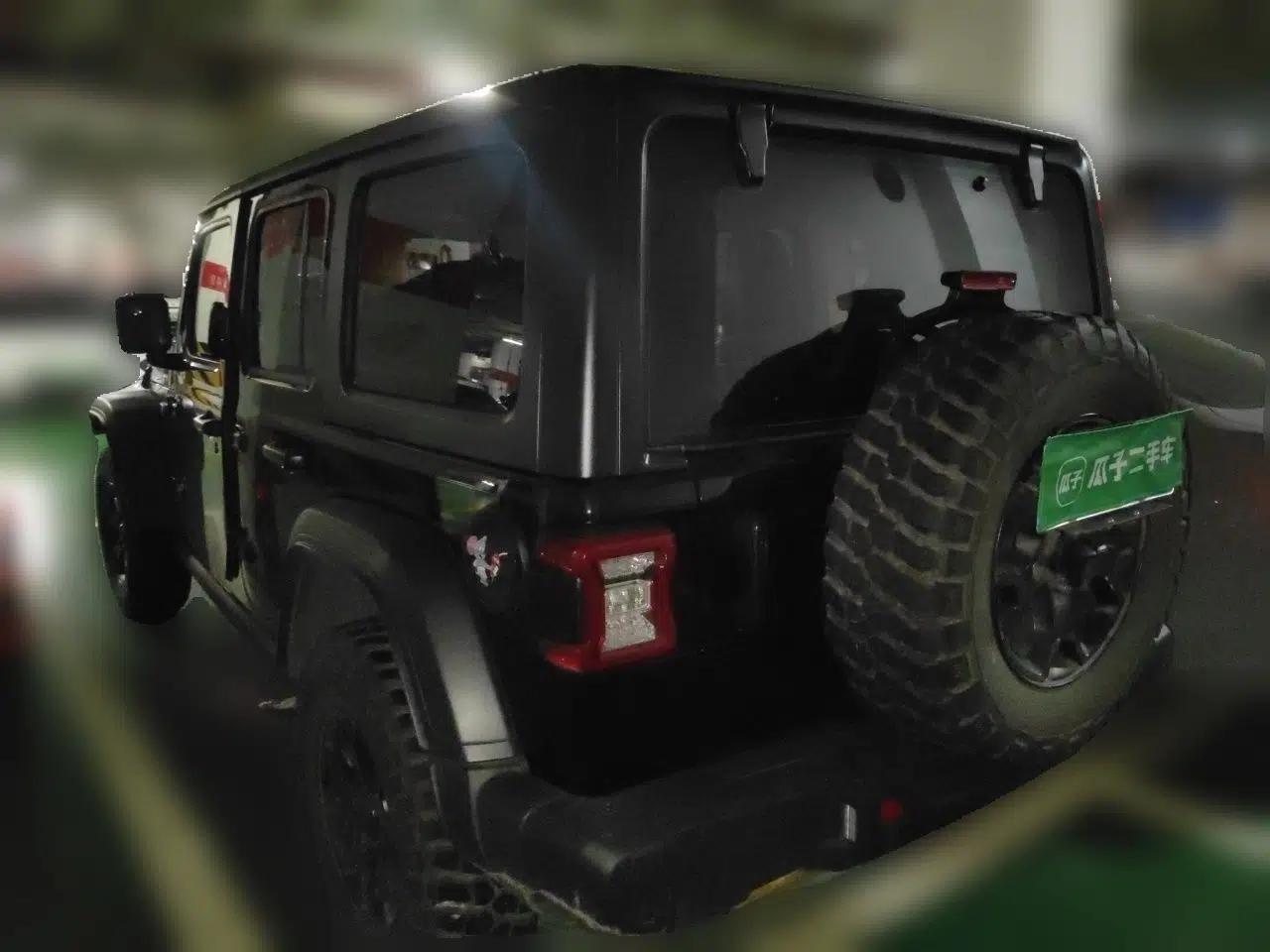 Jeep Wrangler 2021 2.0T Robin Hood Four-Door Edition — миниатюра 4
