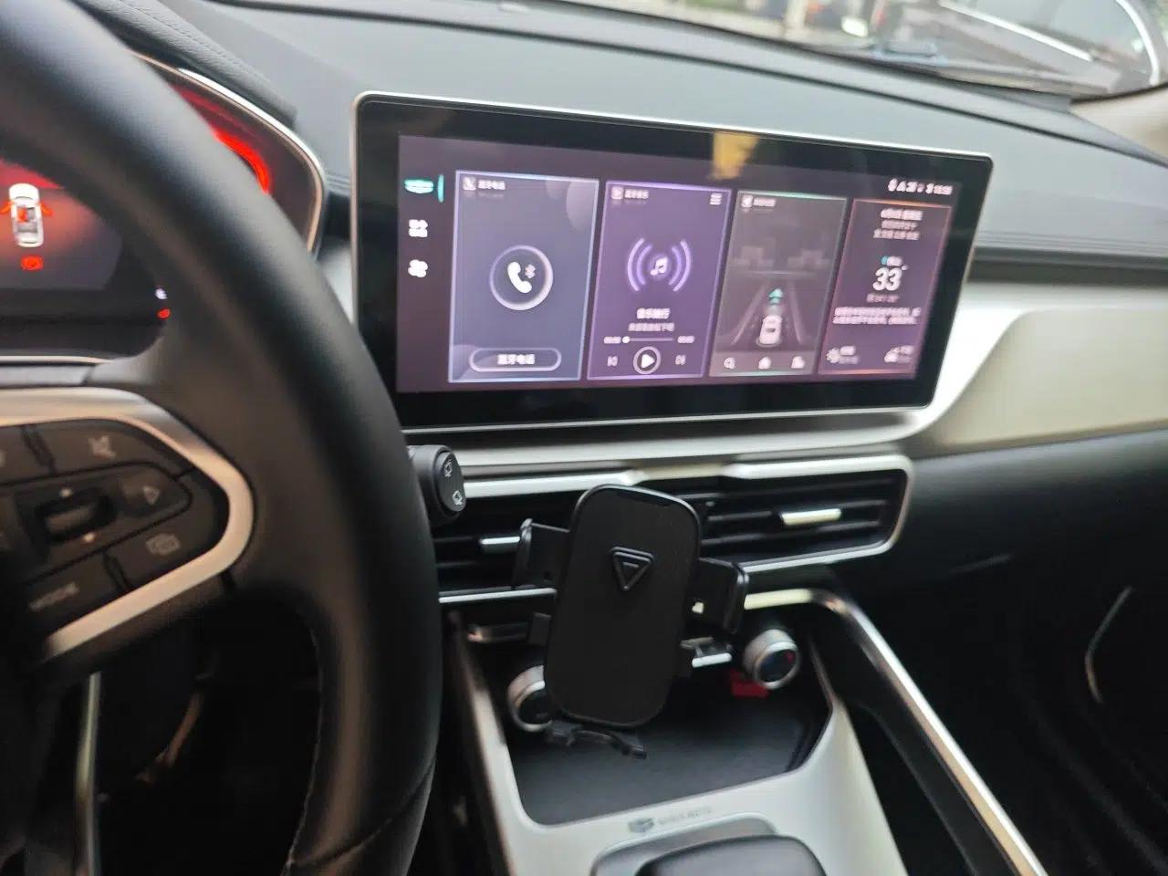 Geely Auto Coolray 2023 1.5T DCT Diamond Edition — миниатюра 10