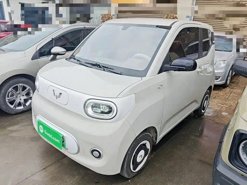 Hongguang MINIEV 2024 Third Generation 215km/h Youth Edition — миниатюра 2