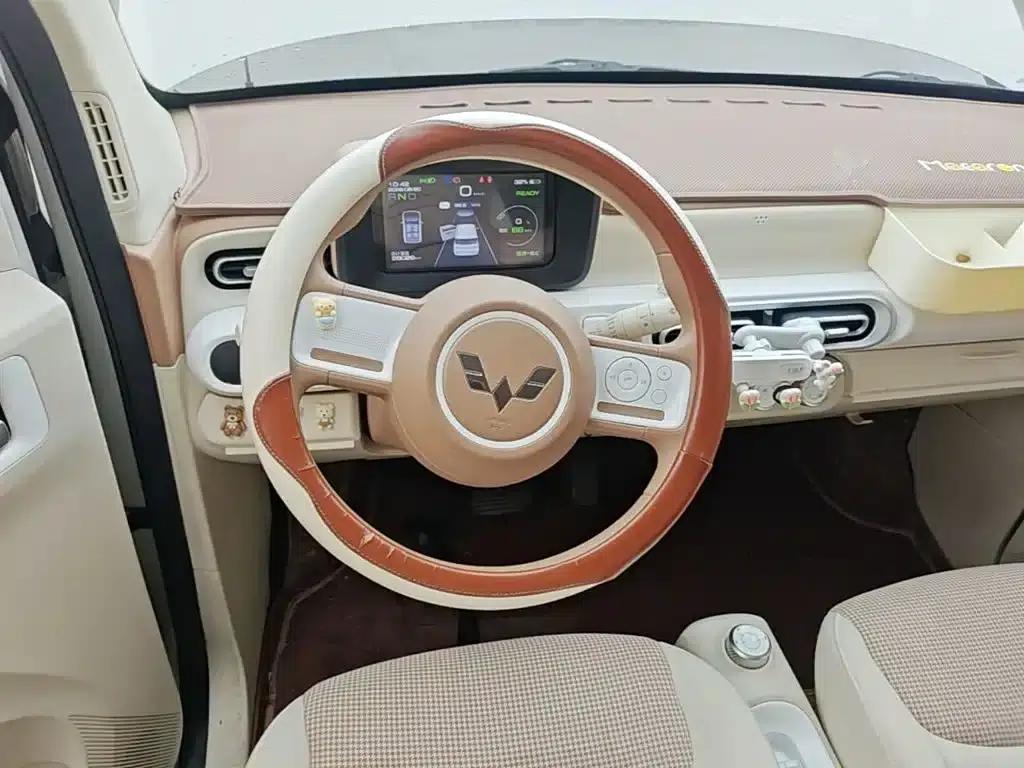 Hongguang MINIEV 2024 Third Generation 215km/h Youth Edition — миниатюра 11