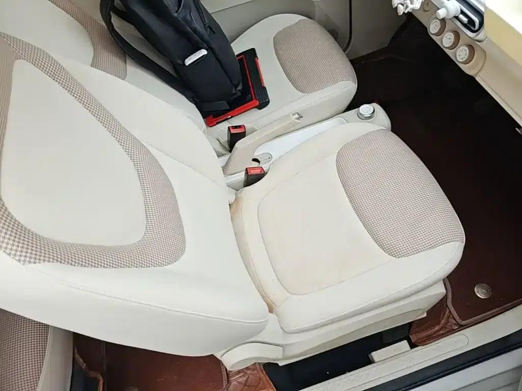 Hongguang MINIEV 2024 Third Generation 215km/h Youth Edition — миниатюра 25