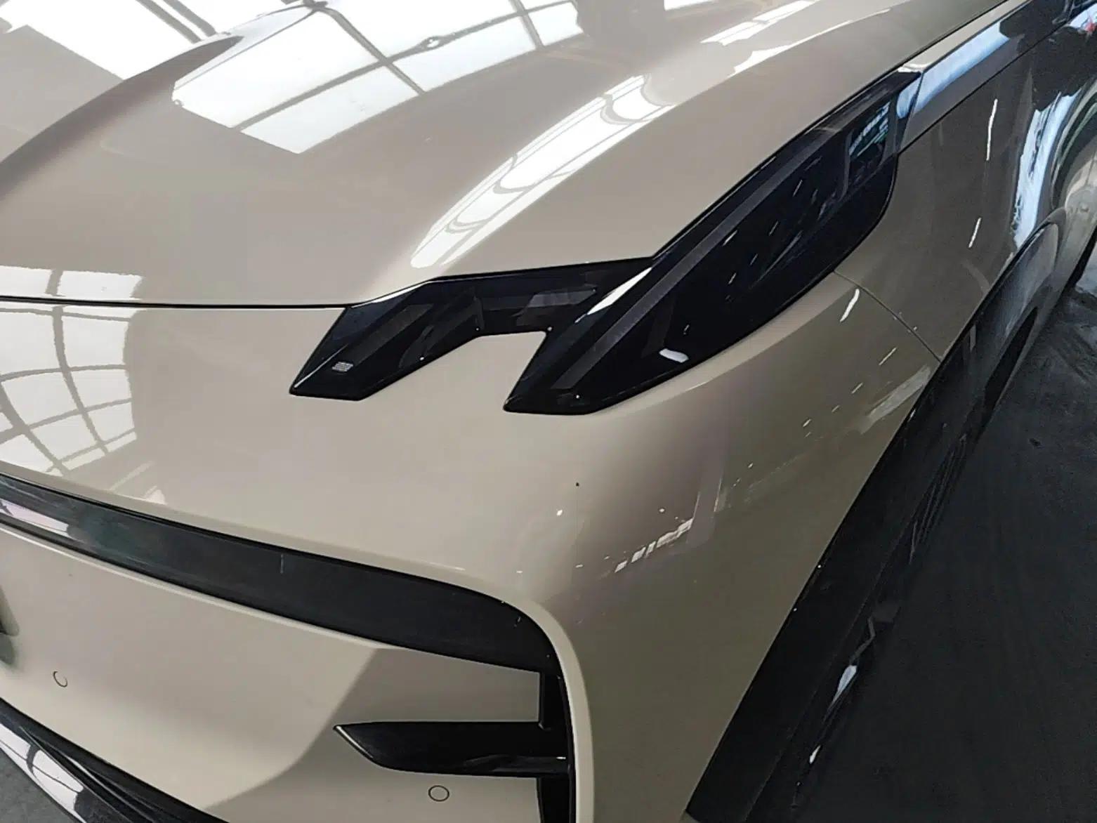 Zeekr X 2023 Four-Wheel Drive YOU Edition 4 Seats — миниатюра 8