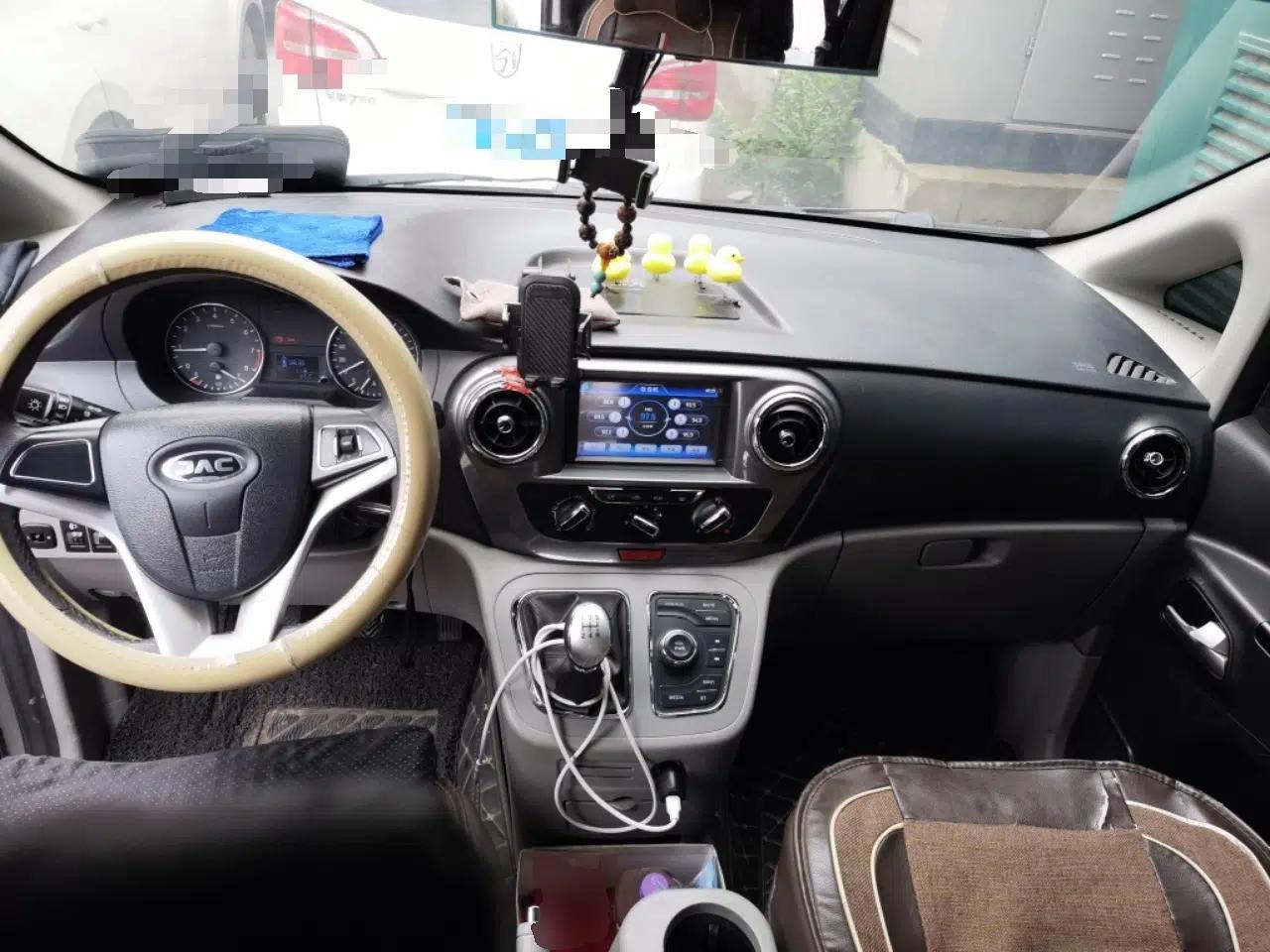JAC Refine M3 2018 IKEA Edition 1.6L Luxury Smart Model — миниатюра 9