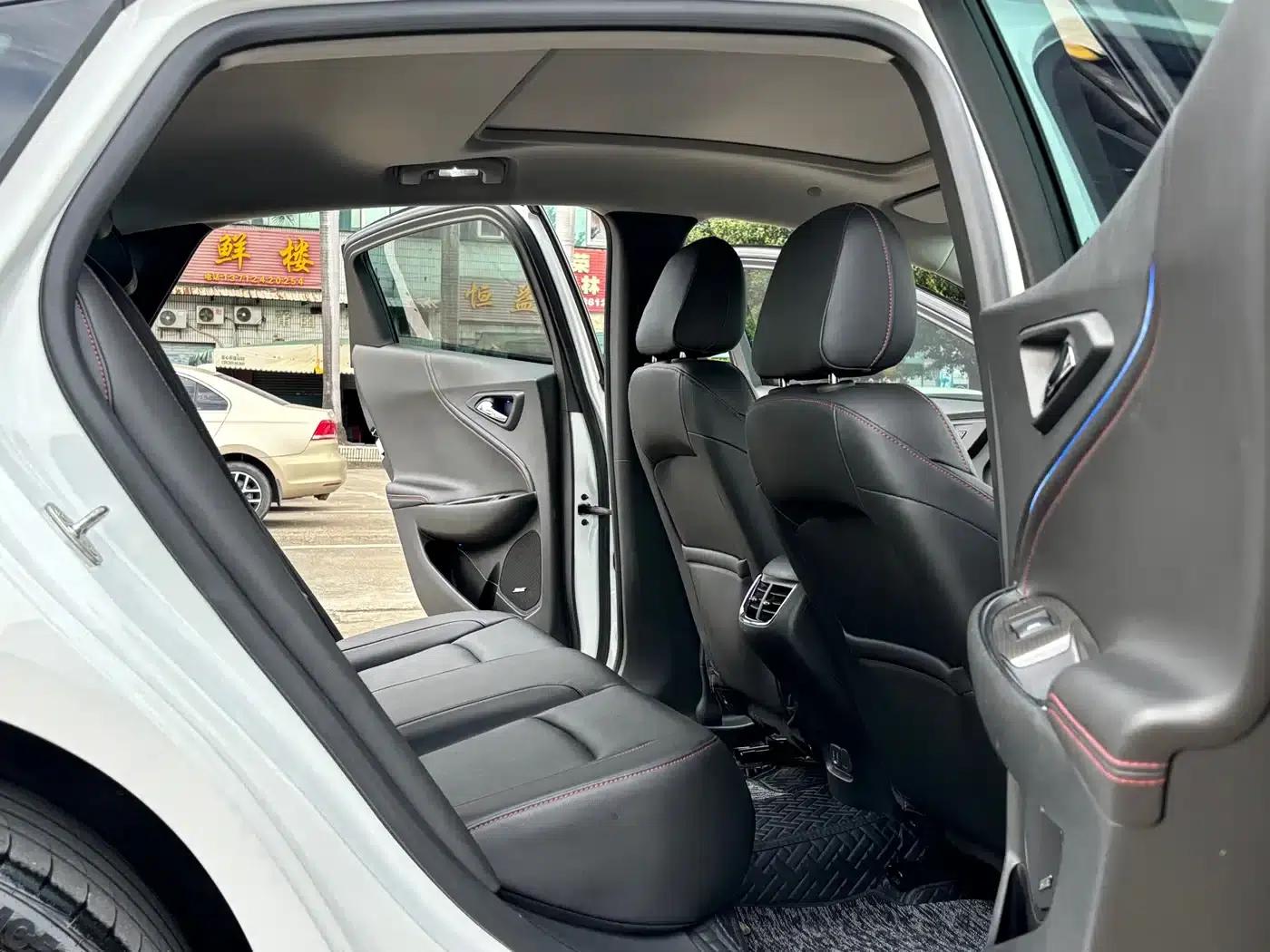 2022 Chevrolet Malibu XL Redline 550T Automatic Sharp Edition — миниатюра 10