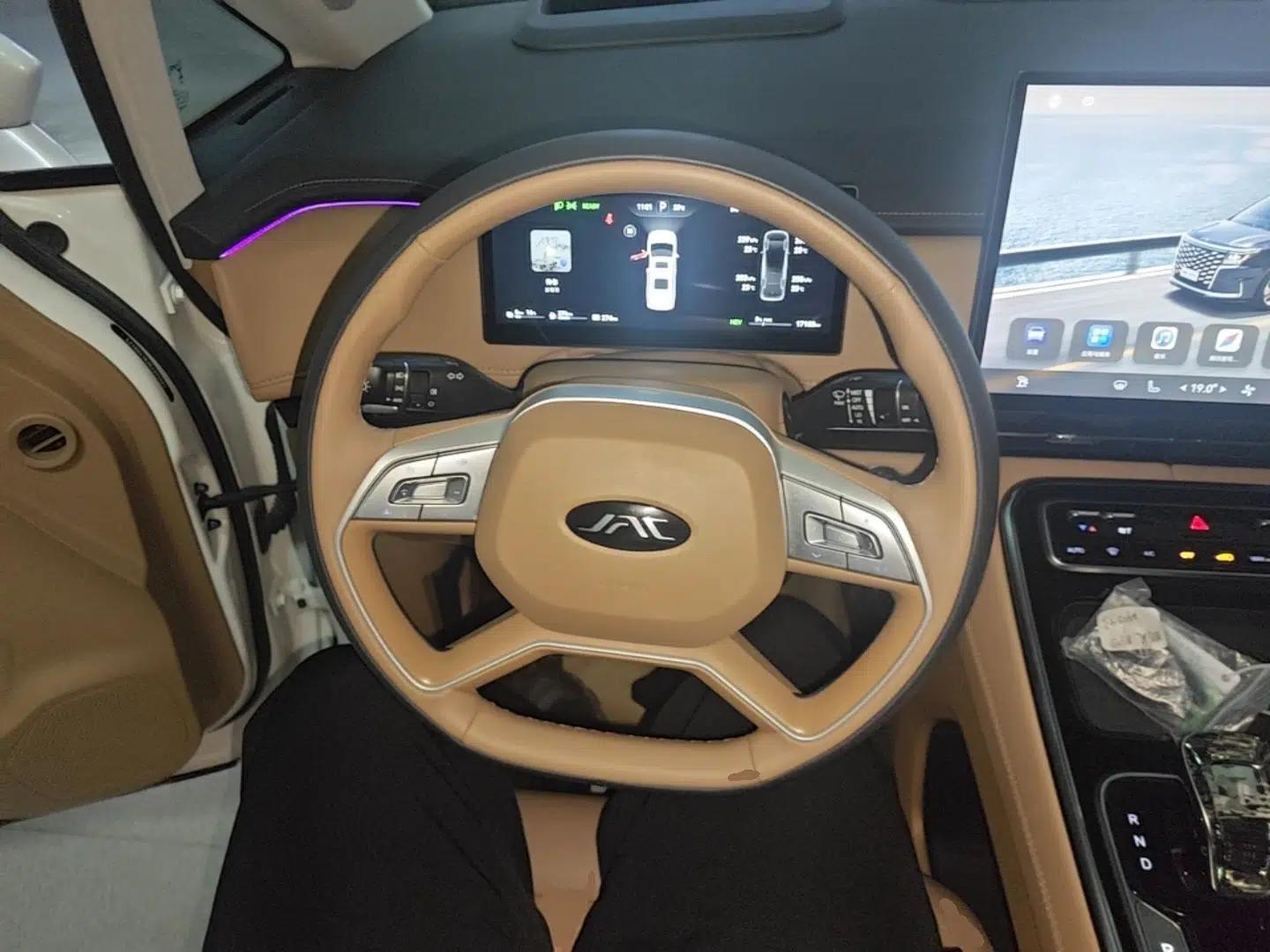 JAC Refine RF8 PHEV 2024 Hongmeng Edition 1.5T 150KM Flagship Model – Lithium Iron Phosphate — миниатюра 13