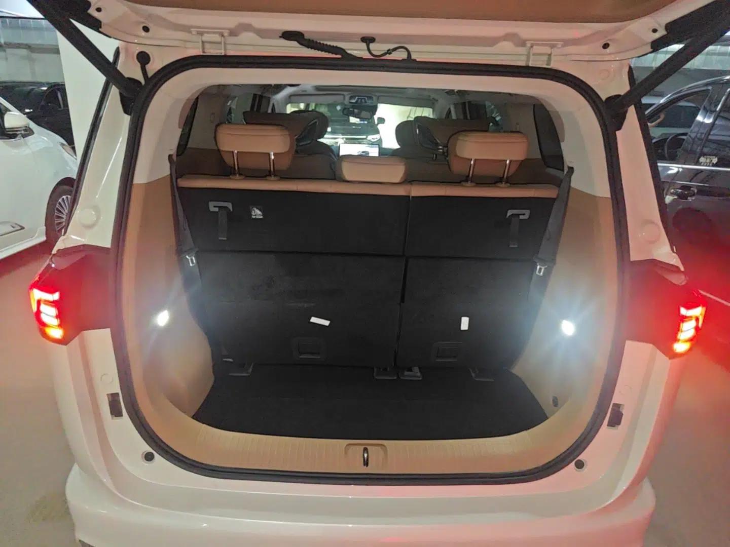 JAC Refine RF8 PHEV 2024 Hongmeng Edition 1.5T 150KM Flagship Model – Lithium Iron Phosphate — миниатюра 22