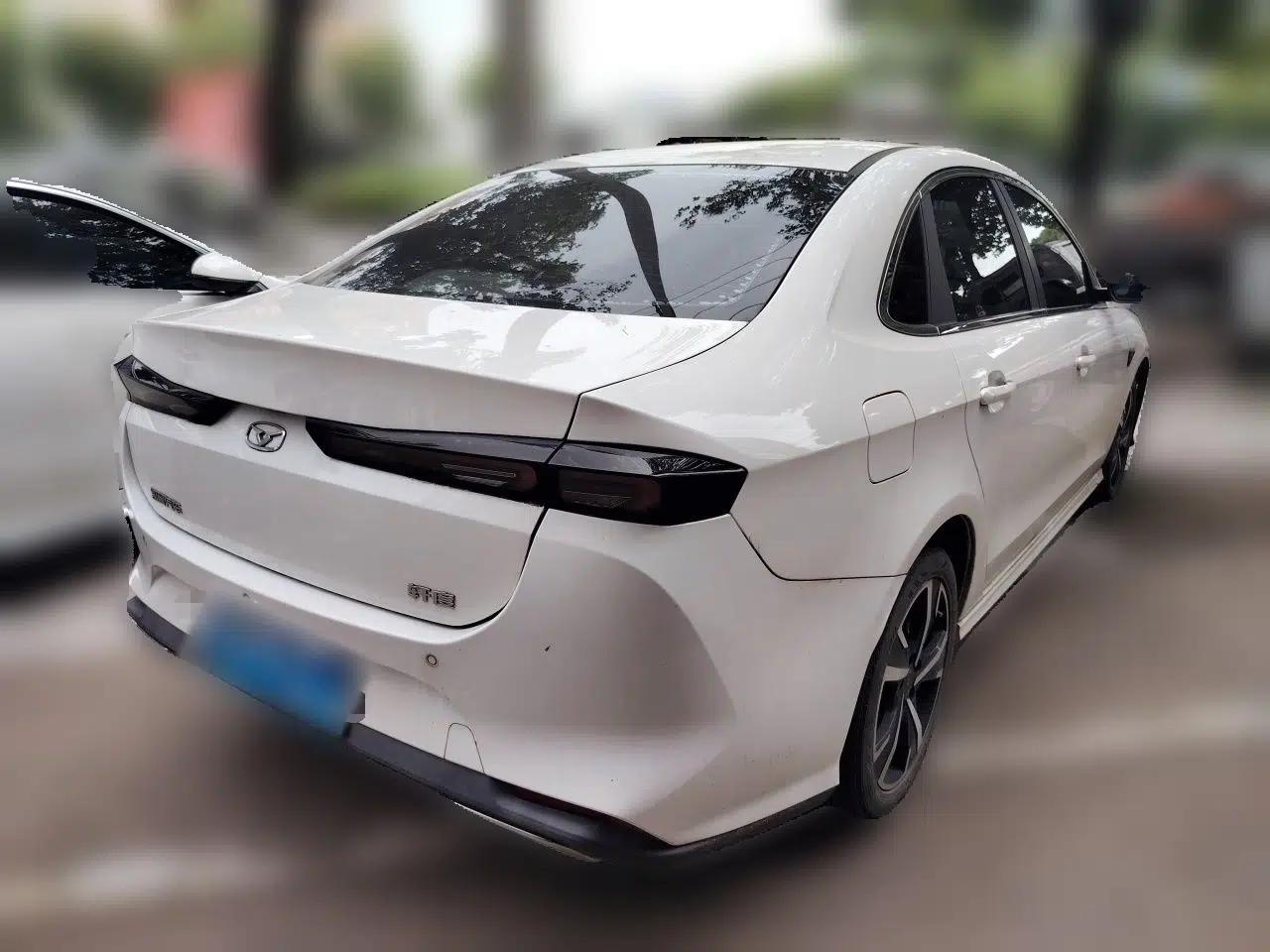Cowin Xuandu 2021 1.5T CVT Xiongqi Edition — миниатюра 6