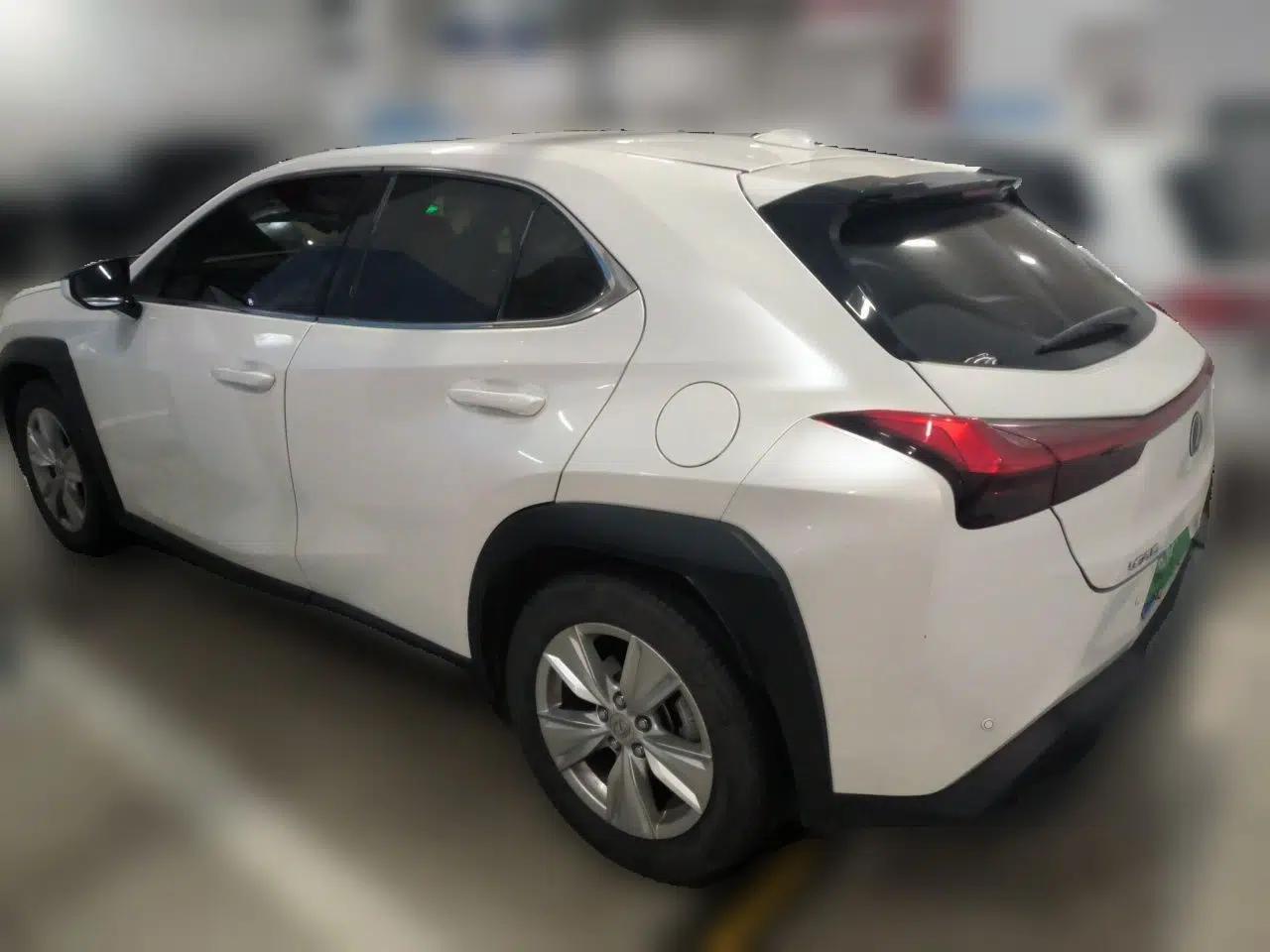 Lexus UX 2020 200 Special Edition — миниатюра 4