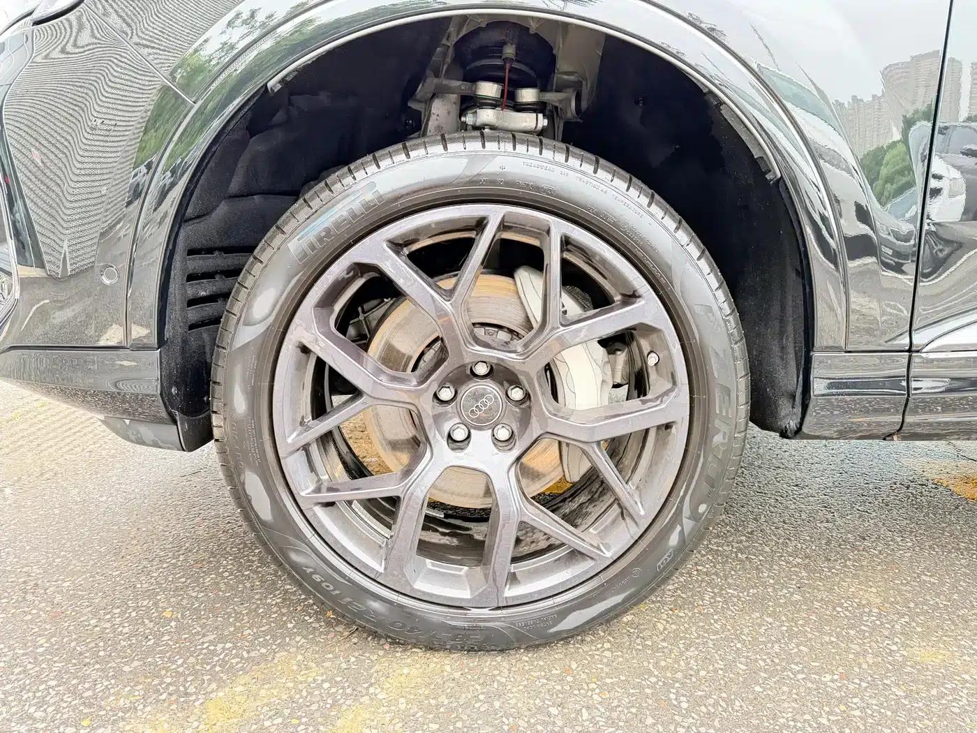 Audi Q7 2025 55 TFSI quattro S line Sport — миниатюра 4