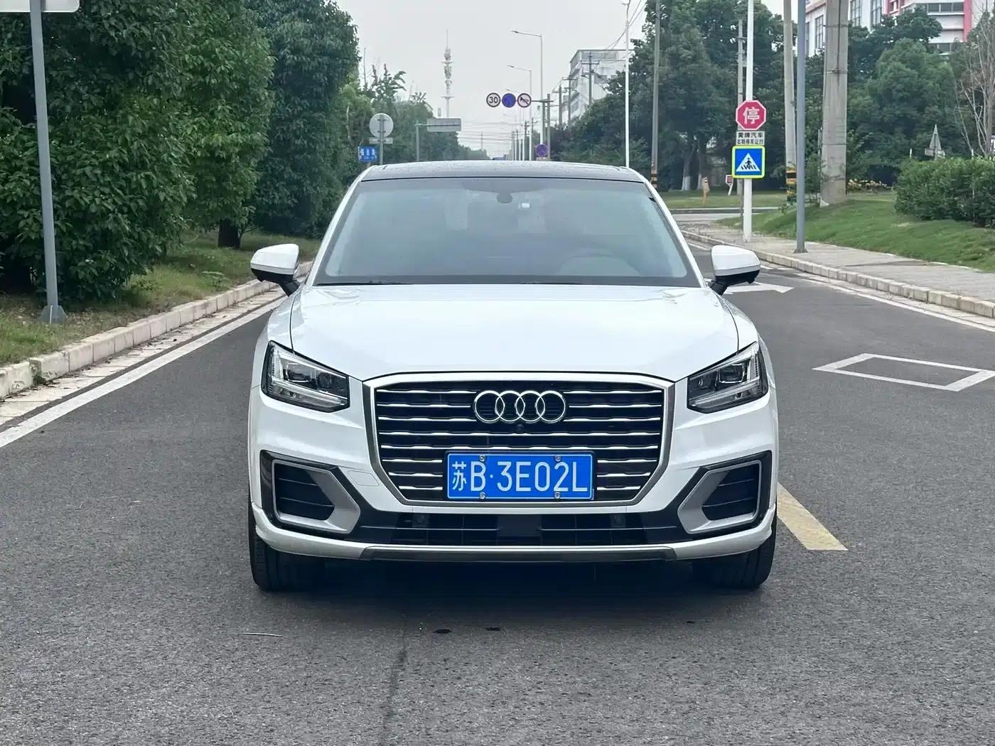 Audi Q2L 2021 35 TFSI Luxury Dynamic — миниатюра 2
