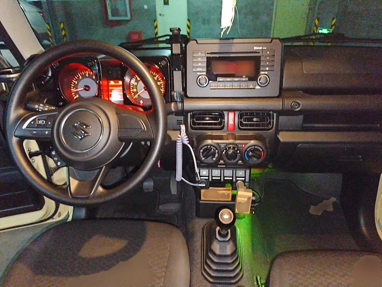 Suzuki Jimny — миниатюра 9