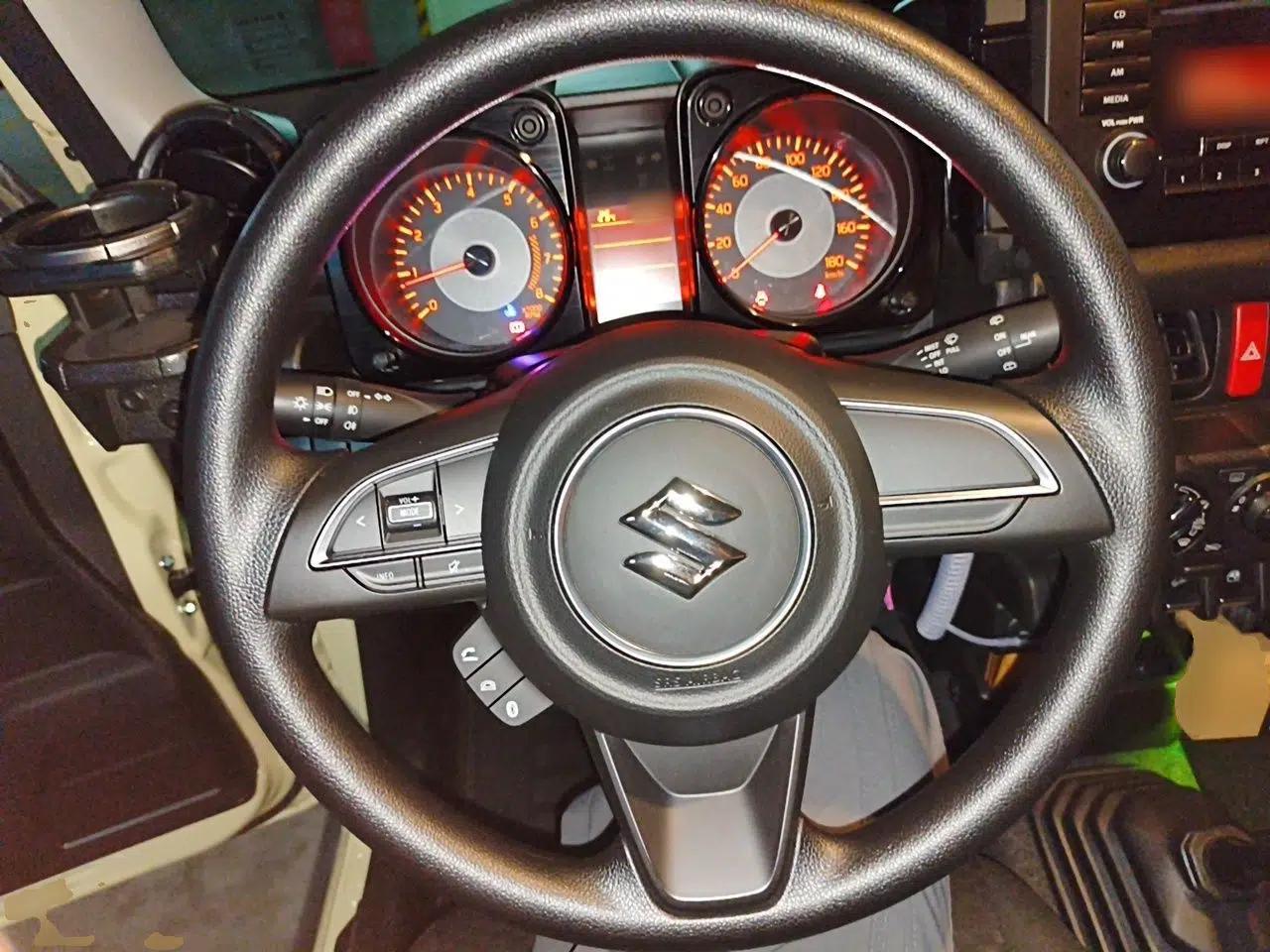 Suzuki Jimny — миниатюра 10