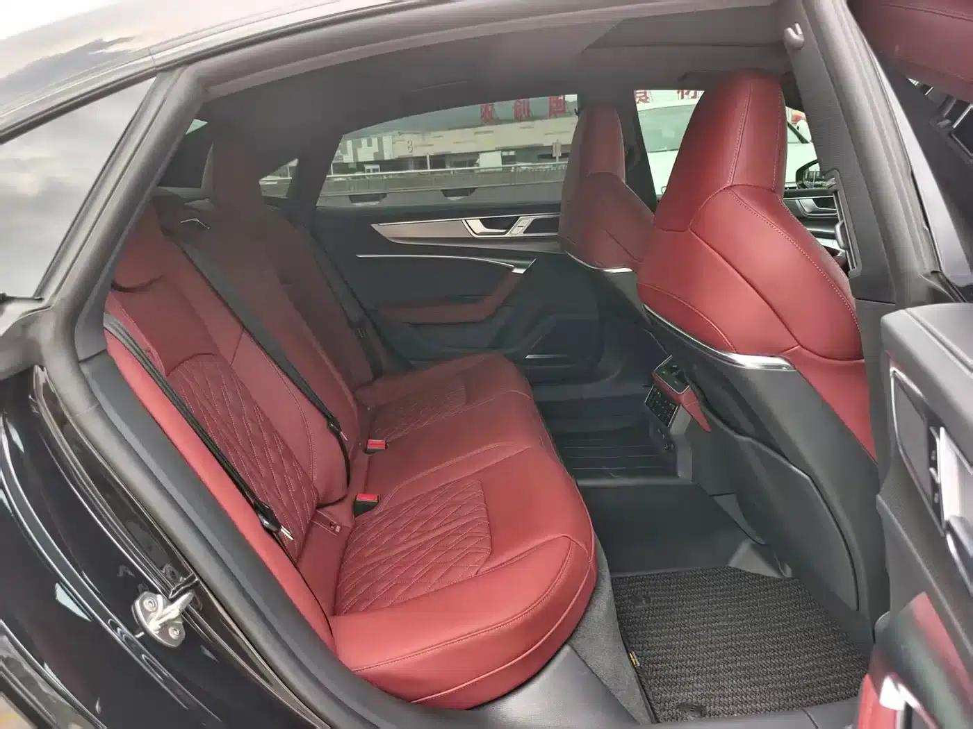 Audi A7L 2025 45 TFSI quattro Black Knight Edition — миниатюра 3