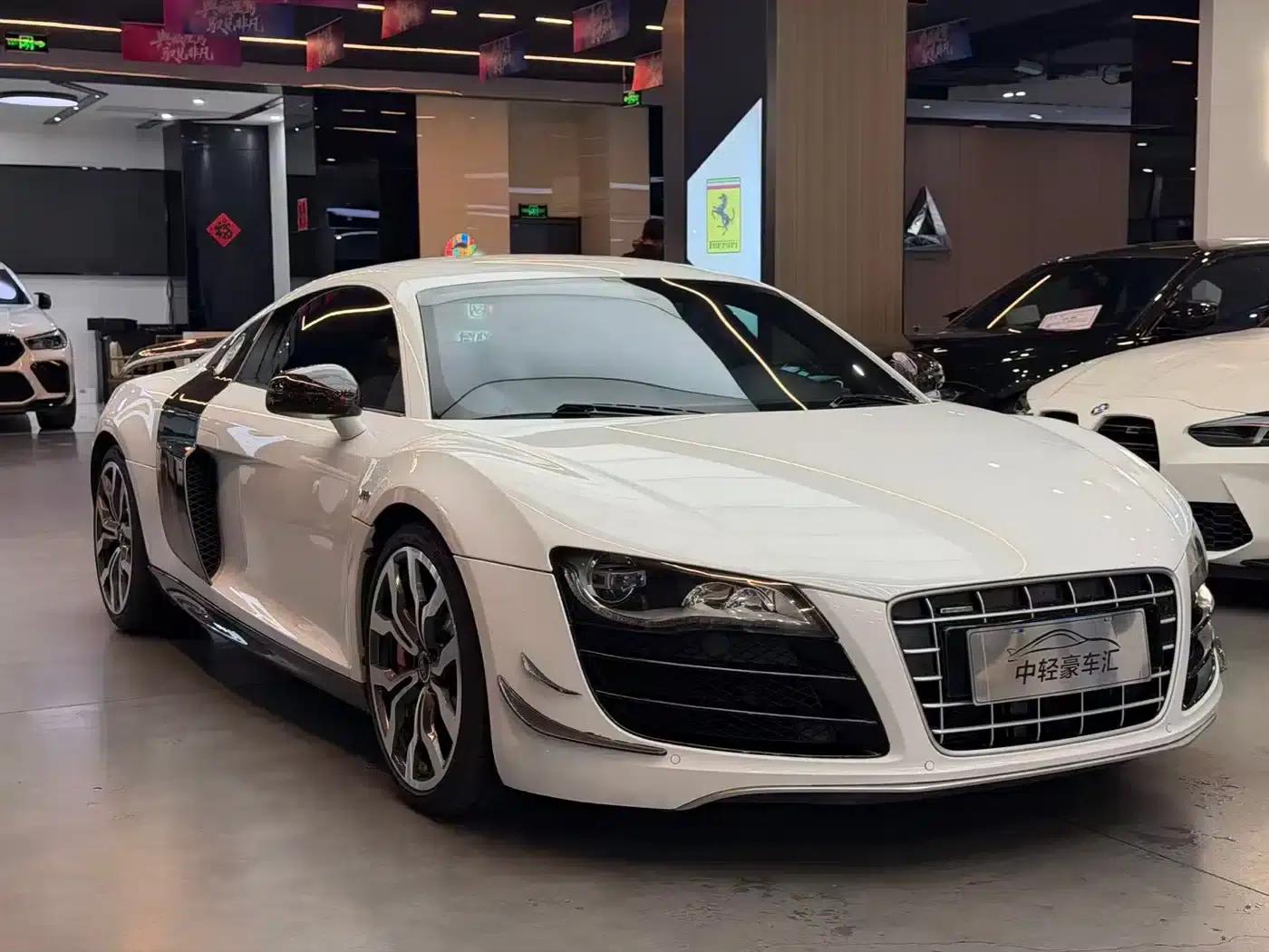 Audi R8 2010 5.2 FSI quattro — миниатюра 3