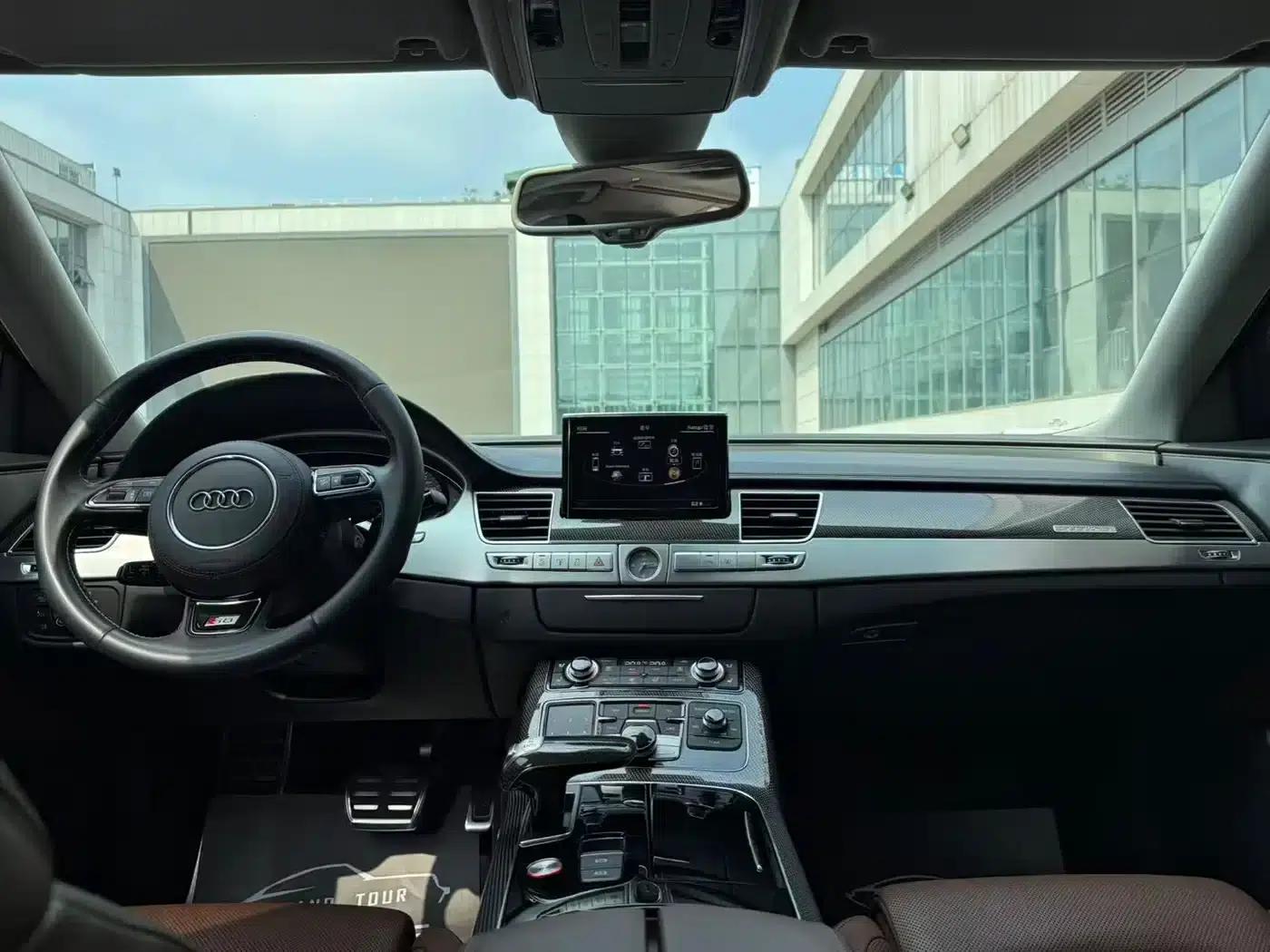 2013 Audi S8 4.0TFSI quattro — миниатюра 3