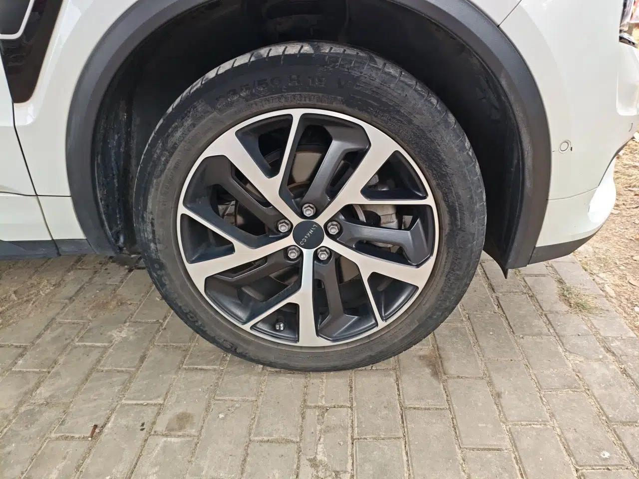 Lynk & Co 01 2019 2.0T Four-Wheel Drive Genie Pro Version China VI Standard — миниатюра 8