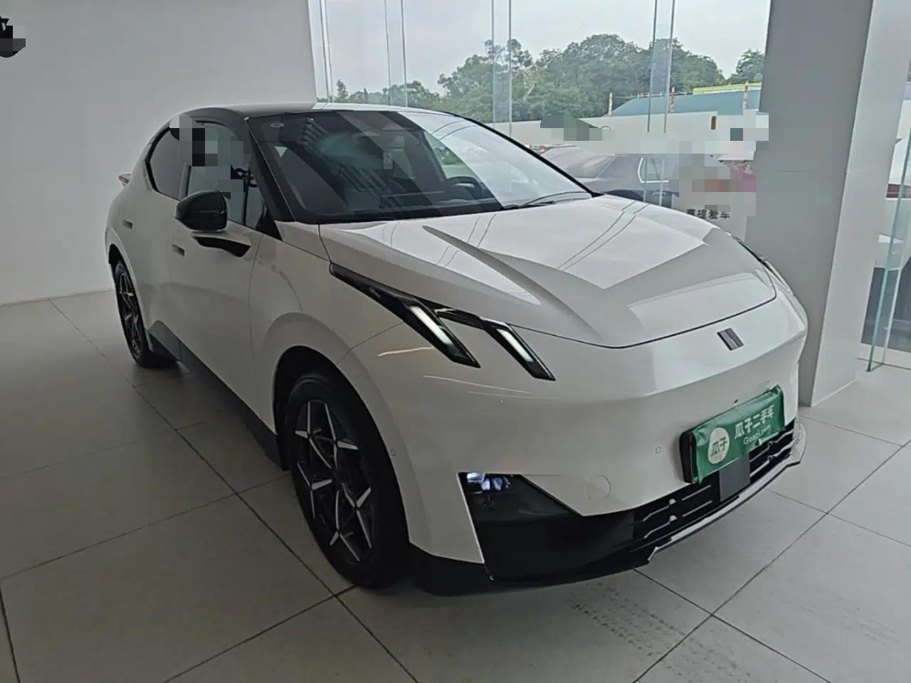 Lynk & Co Z20 2025 530 km Range Rear-Wheel Drive Pro — миниатюра 3