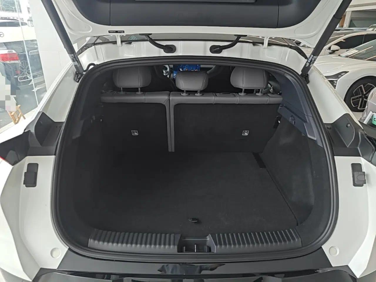 Lynk & Co Z20 2025 530 km Range Rear-Wheel Drive Pro — миниатюра 22