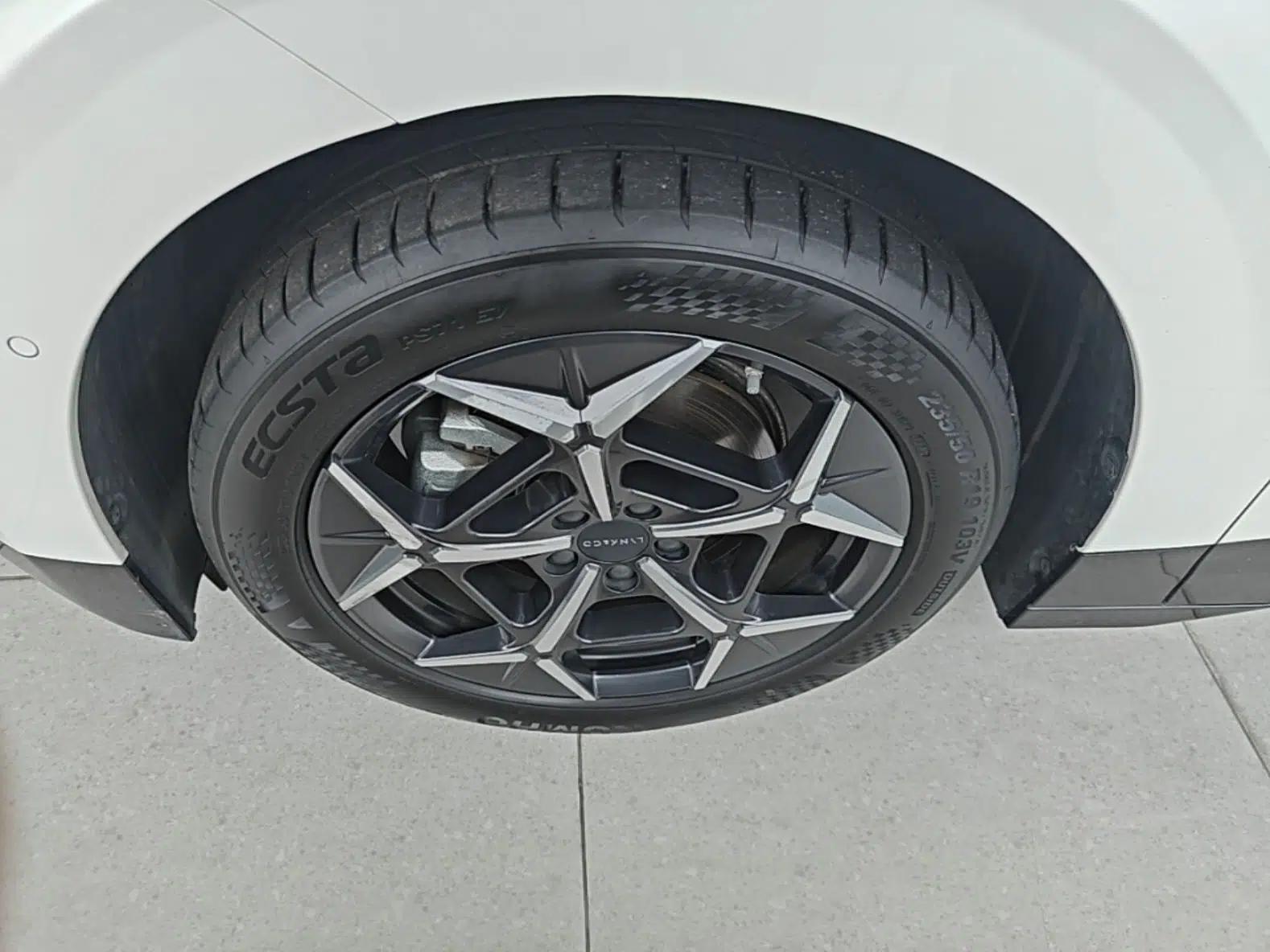 Lynk & Co Z20 2025 530 km Range Rear-Wheel Drive Pro — миниатюра 10