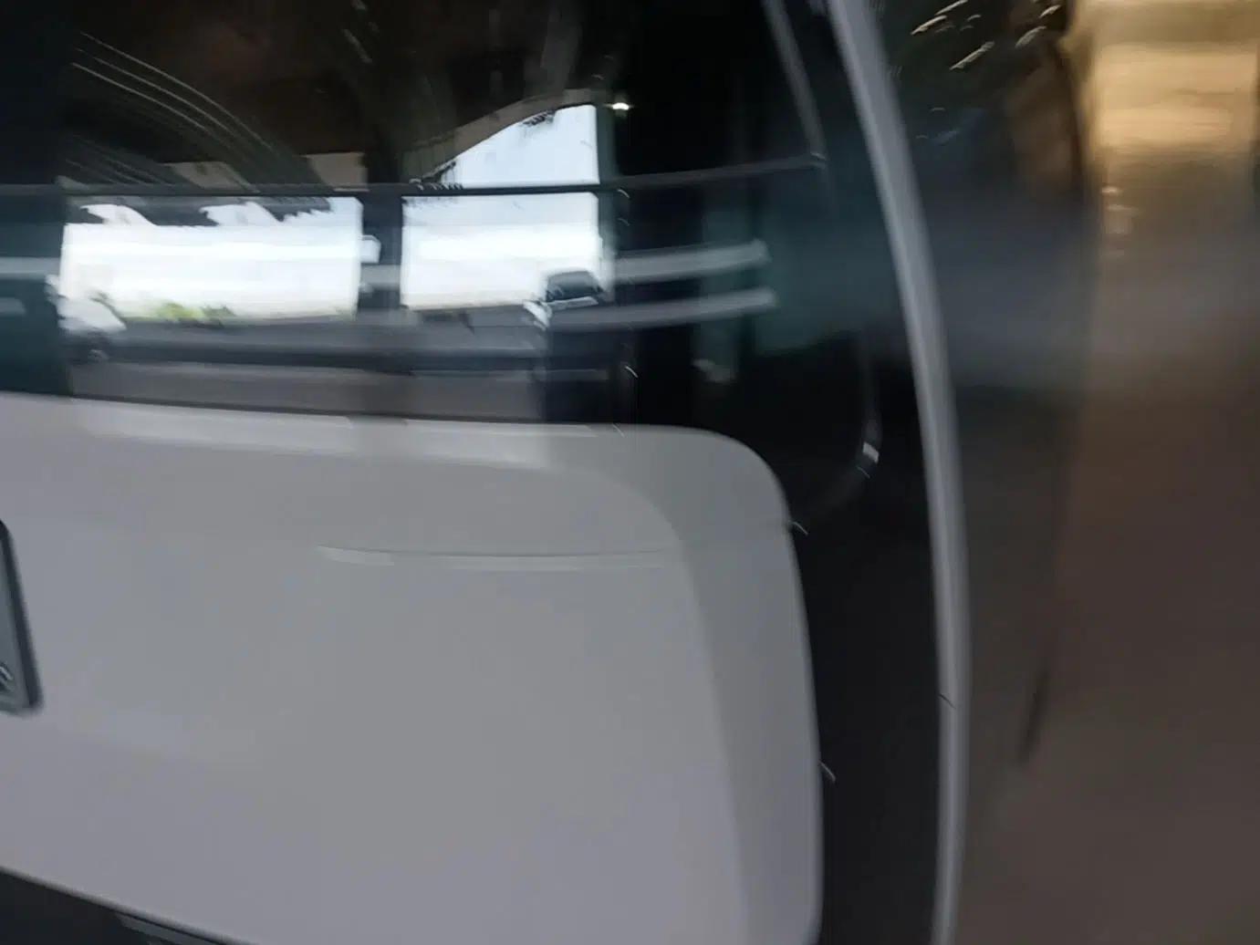 Li Auto MEGA 2025 Ultra Smart Refreshed Edition — миниатюра 9