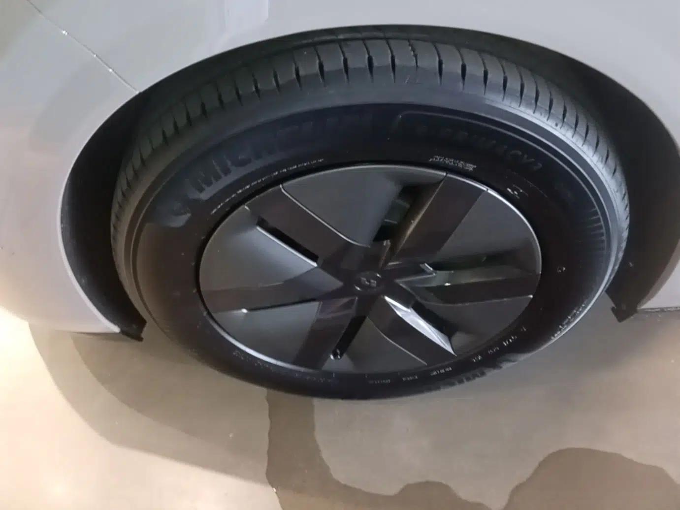 Li Auto MEGA 2025 Ultra Smart Refreshed Edition — миниатюра 10