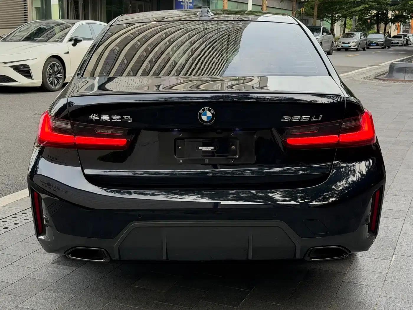 2023 BMW 3 Series 325Li M Sport Shadow Edition — миниатюра 4