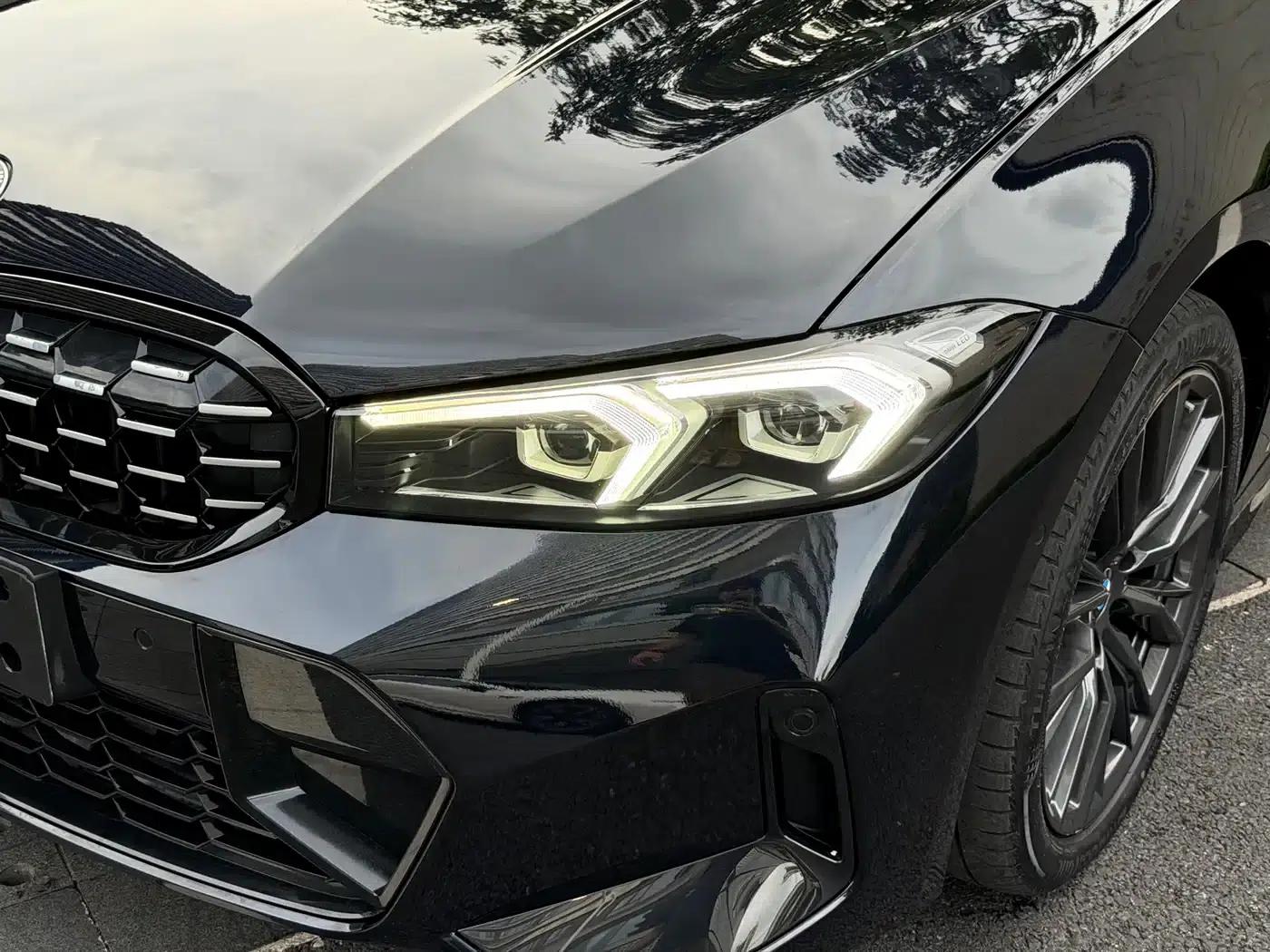 2023 BMW 3 Series 325Li M Sport Shadow Edition — миниатюра 9