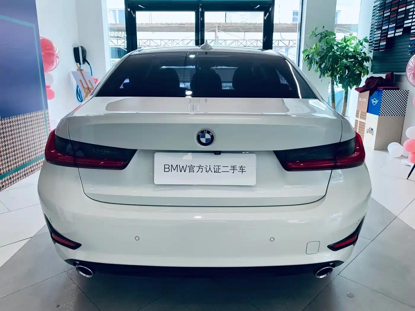 2020 BMW 3 Series 320i Sport Package — миниатюра 4