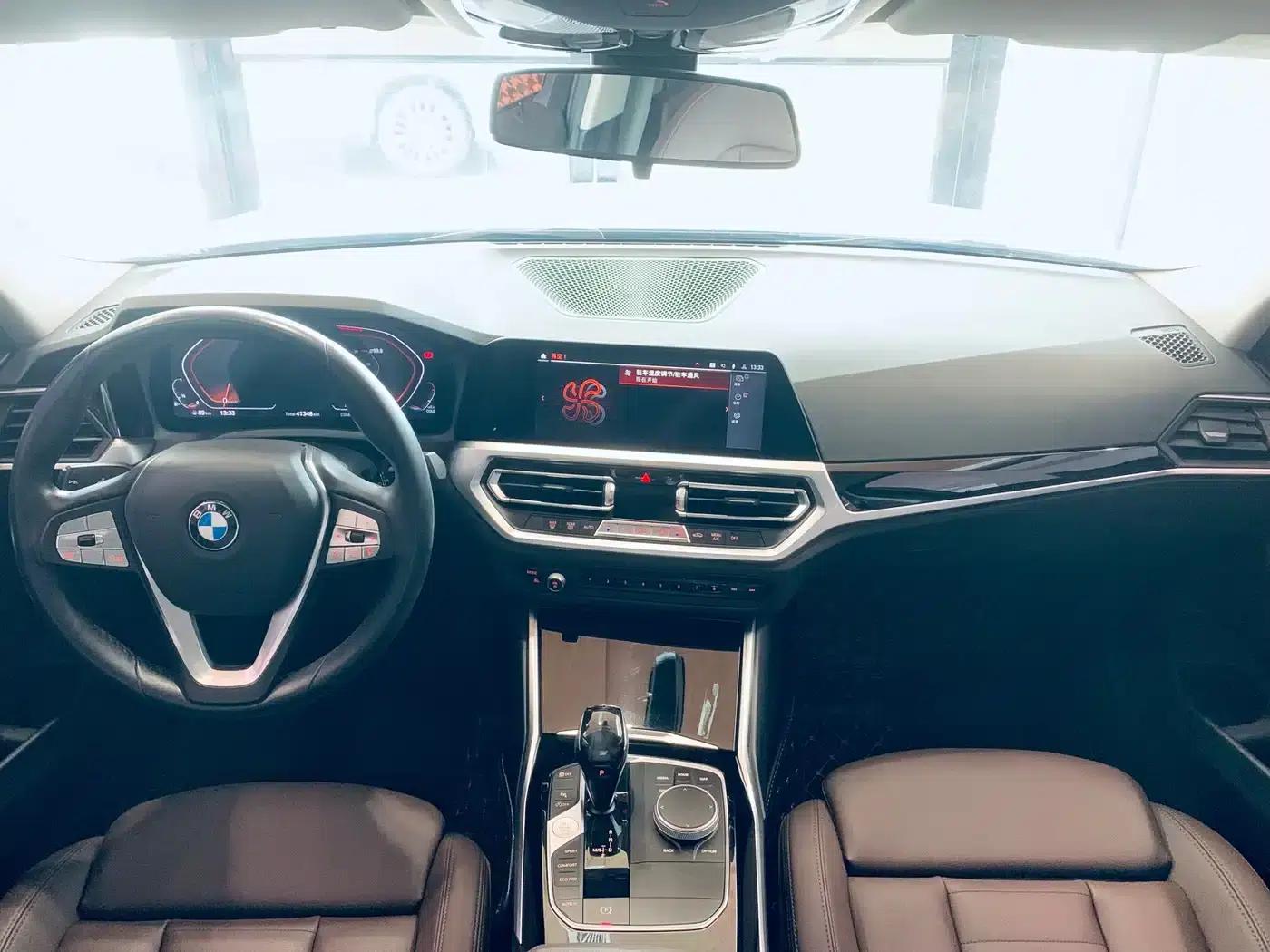 2020 BMW 3 Series 320i Sport Package — миниатюра 6